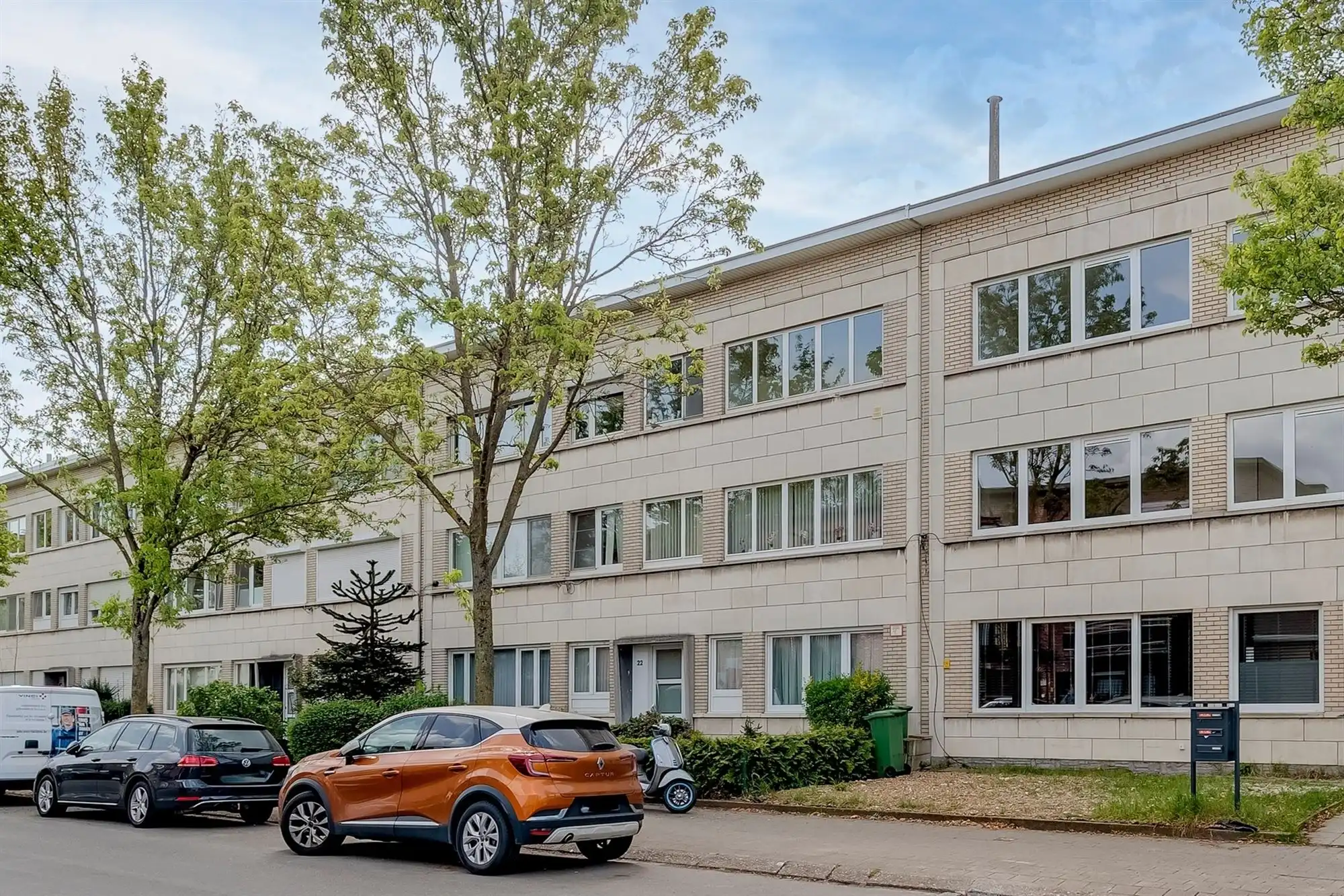 Ruim 2 slaapkamer appartement te Merksem foto 4