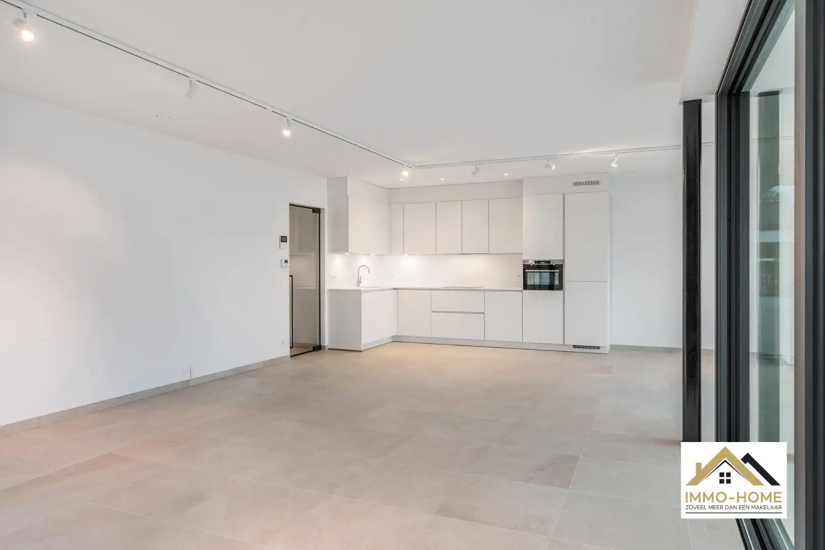 Kwalitatief nieuwbouwappartement op topligging!  foto 3