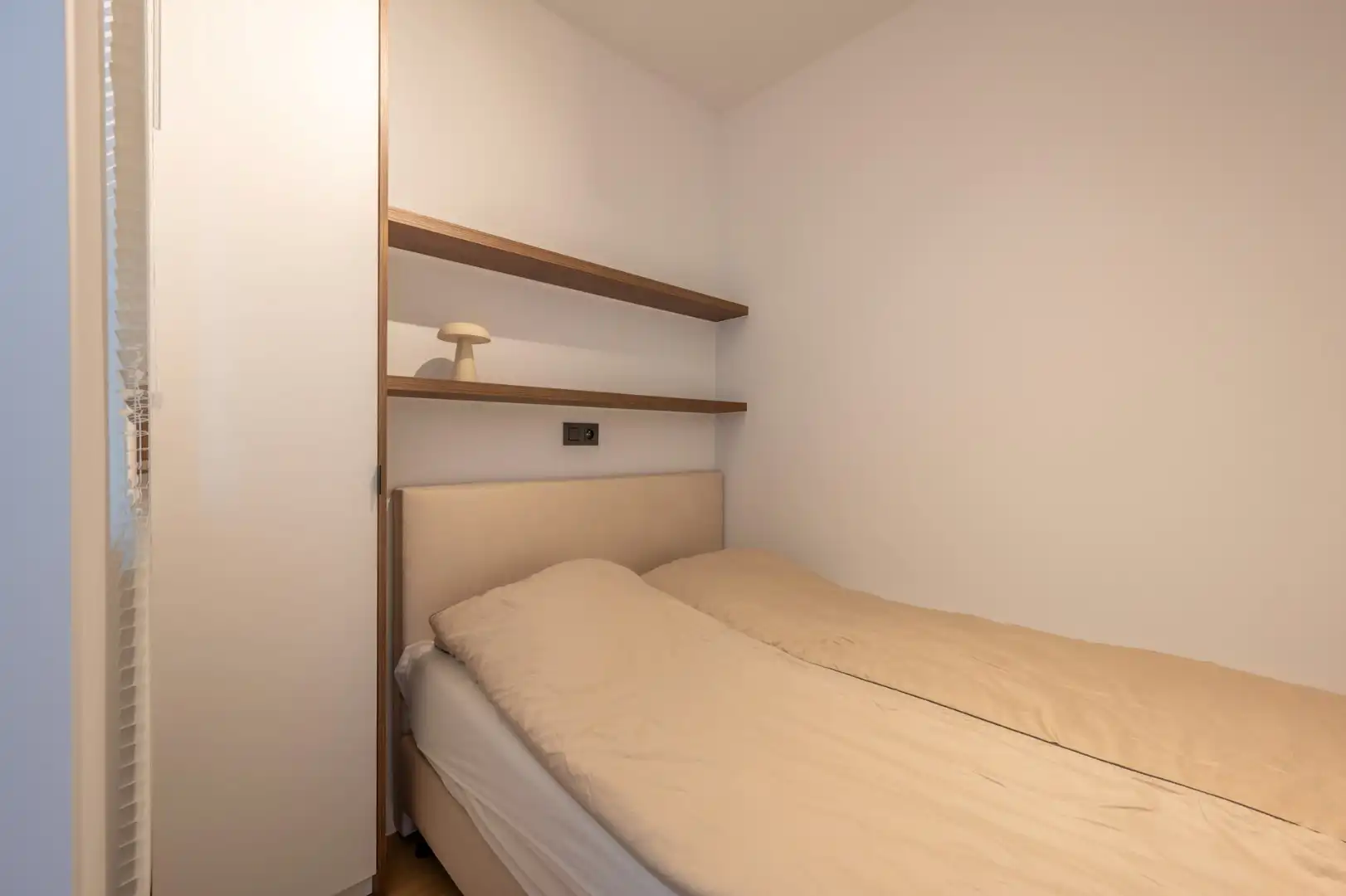 Volledig gerenoveerd appartement met FRONTAAL ZEEZICHT foto 21