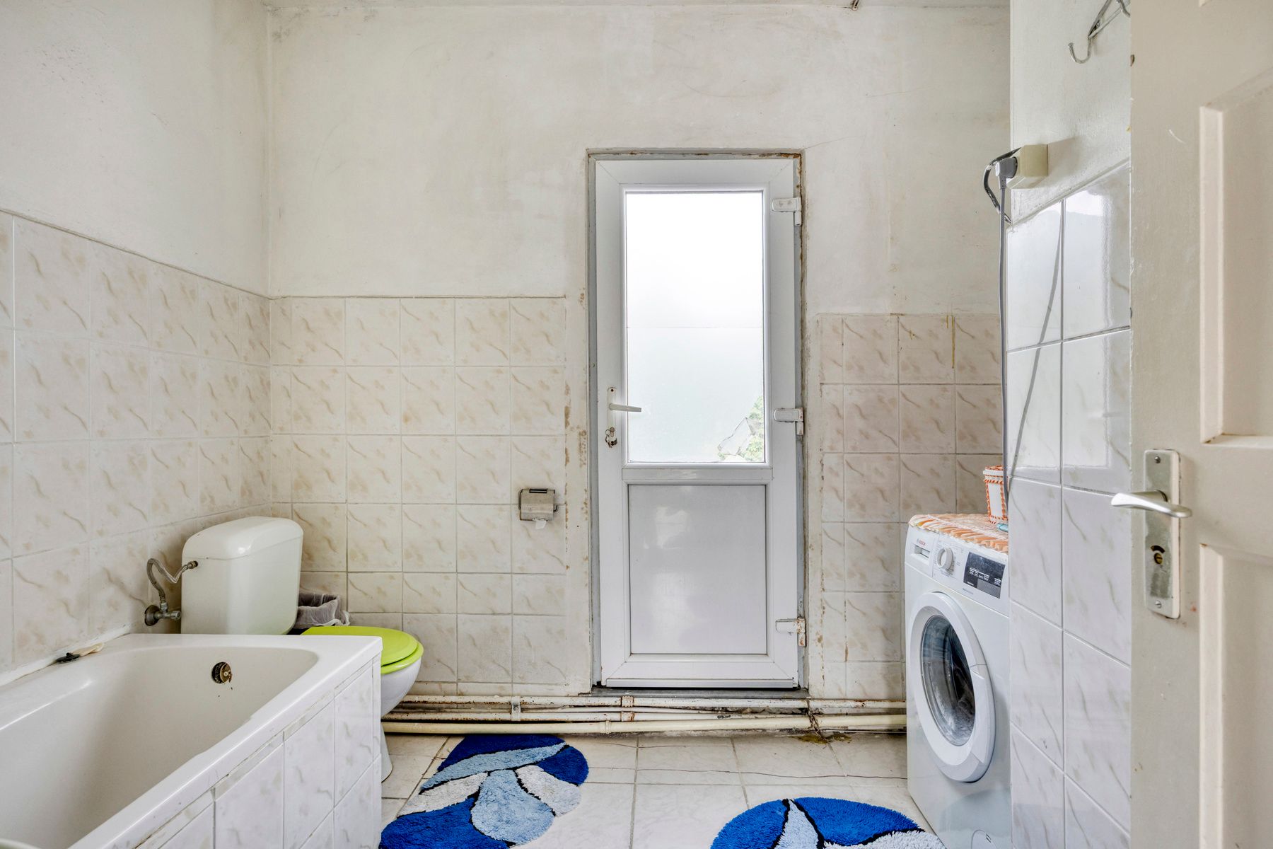 Ruime woning met tuin en handelsruimte in Lokeren foto 15