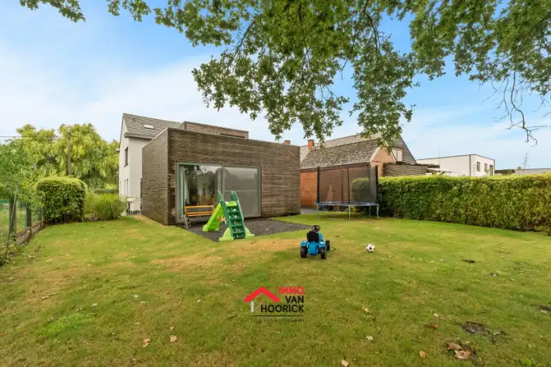 Totaal vernieuwde instapklare woning OB - Lokeren Heieinde. foto 2