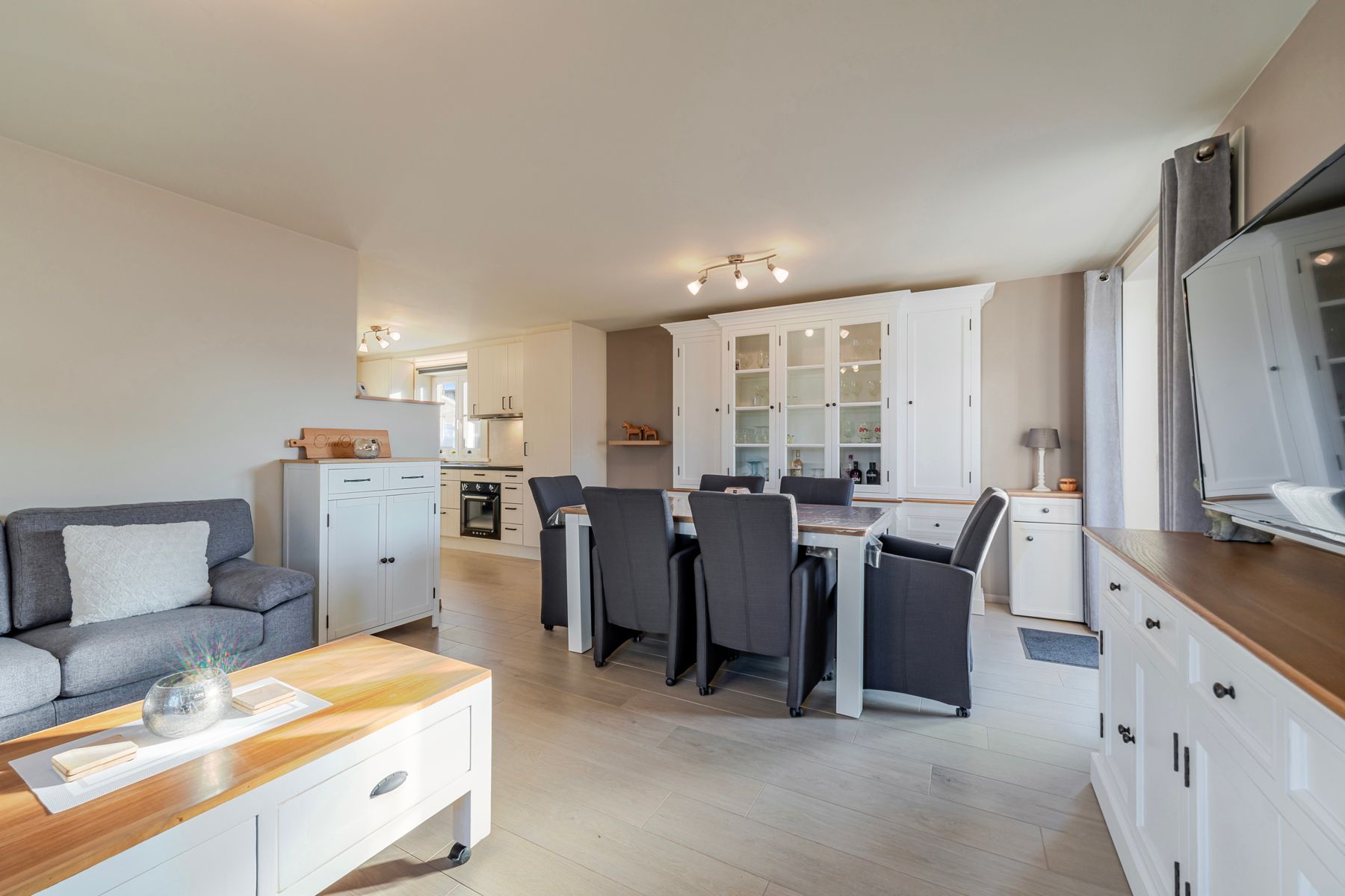 Instapklare bungalow op toplocatie nabij Donkmeer  foto 2