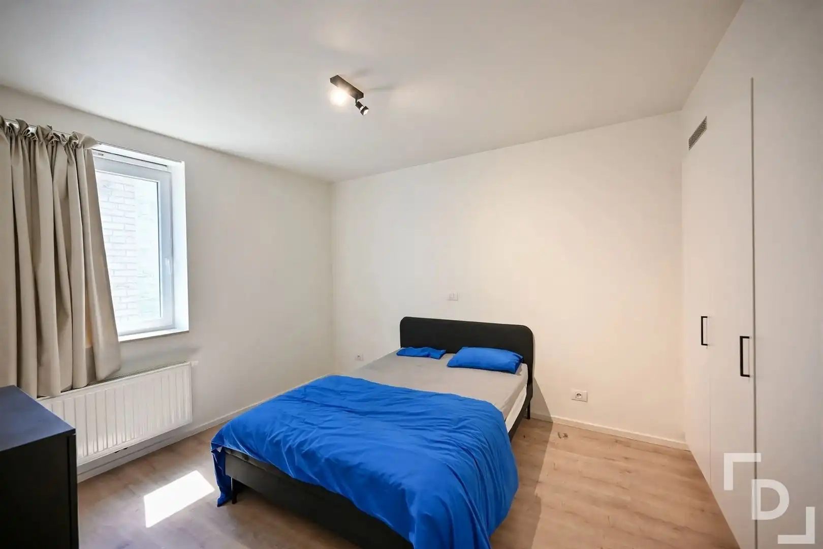 Appartement met terras en overdekte autostaanplaats foto 10