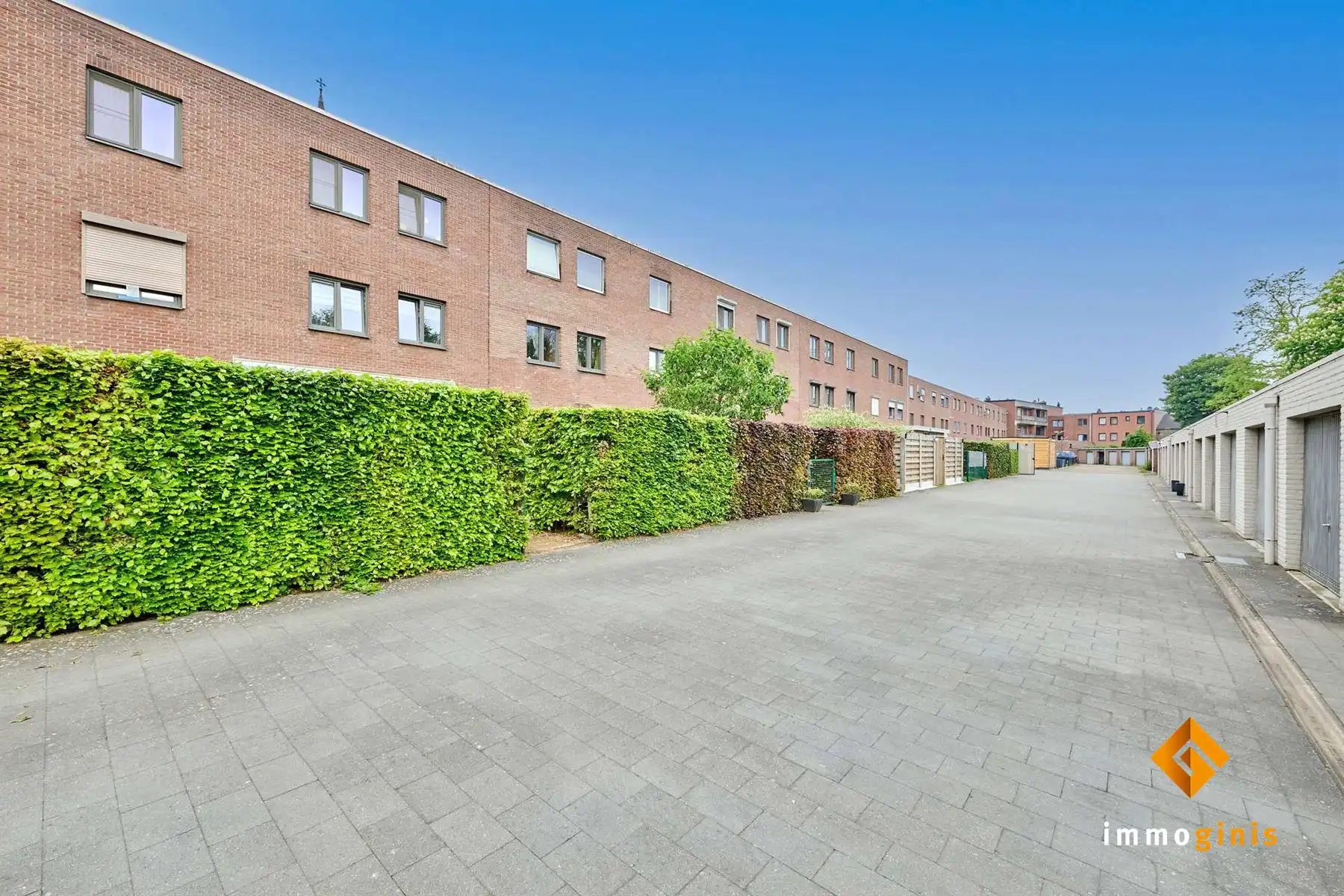 Gelijkvloers appartement met 2 à 3 slaapkamers en gezellig tuintje, in het centrum van Hamont. foto 18