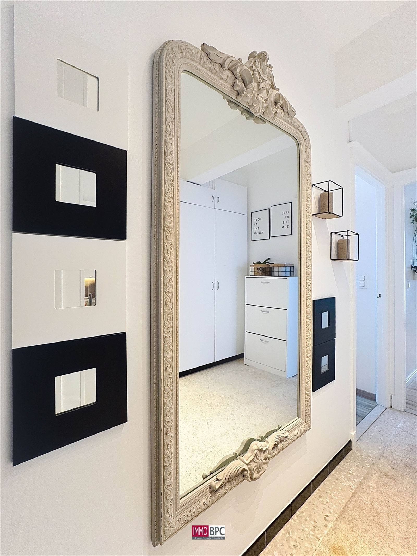 Charmant Twee-Slaapkamer Appartement in Jette foto 13