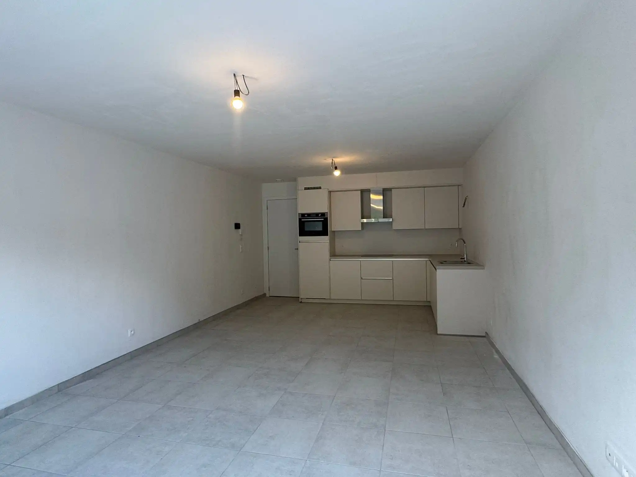 Gelijkvloersappartement met 1 slaapkamer op Stalenstraat foto 3