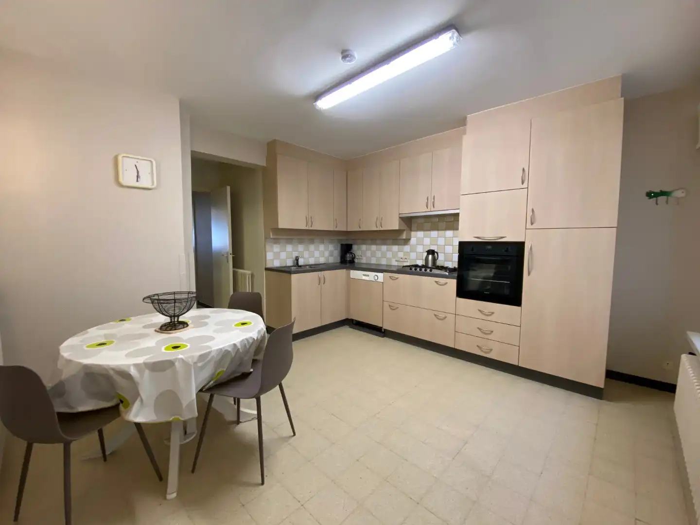 Ruim appartement op het gelijkvloers met zijdelings zeezicht - garages en groot terras foto 6