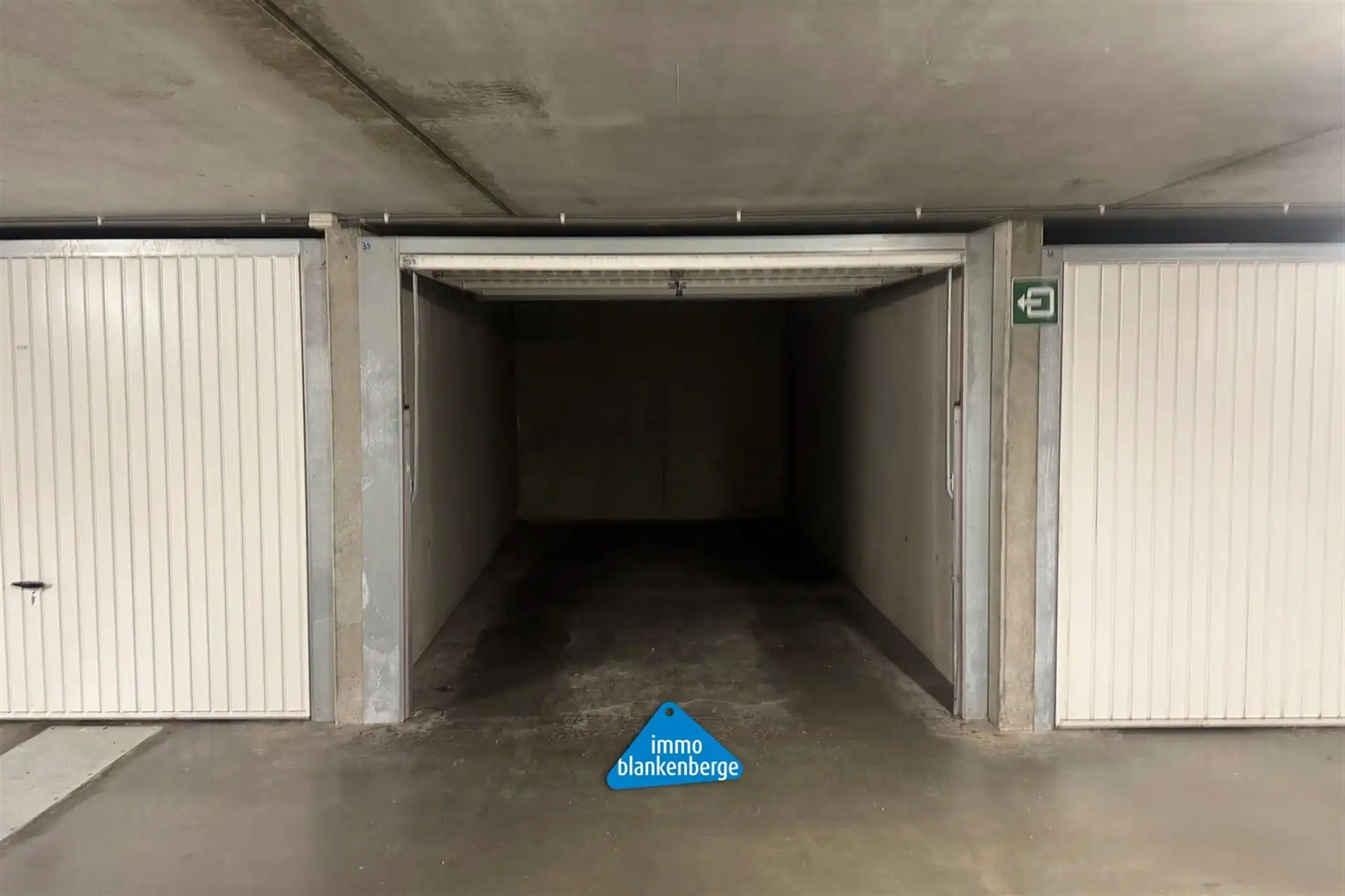 Instapklaar gemeubeld  éénslaapkamerappartement op topligging aan de zee in Blankenberge foto 16