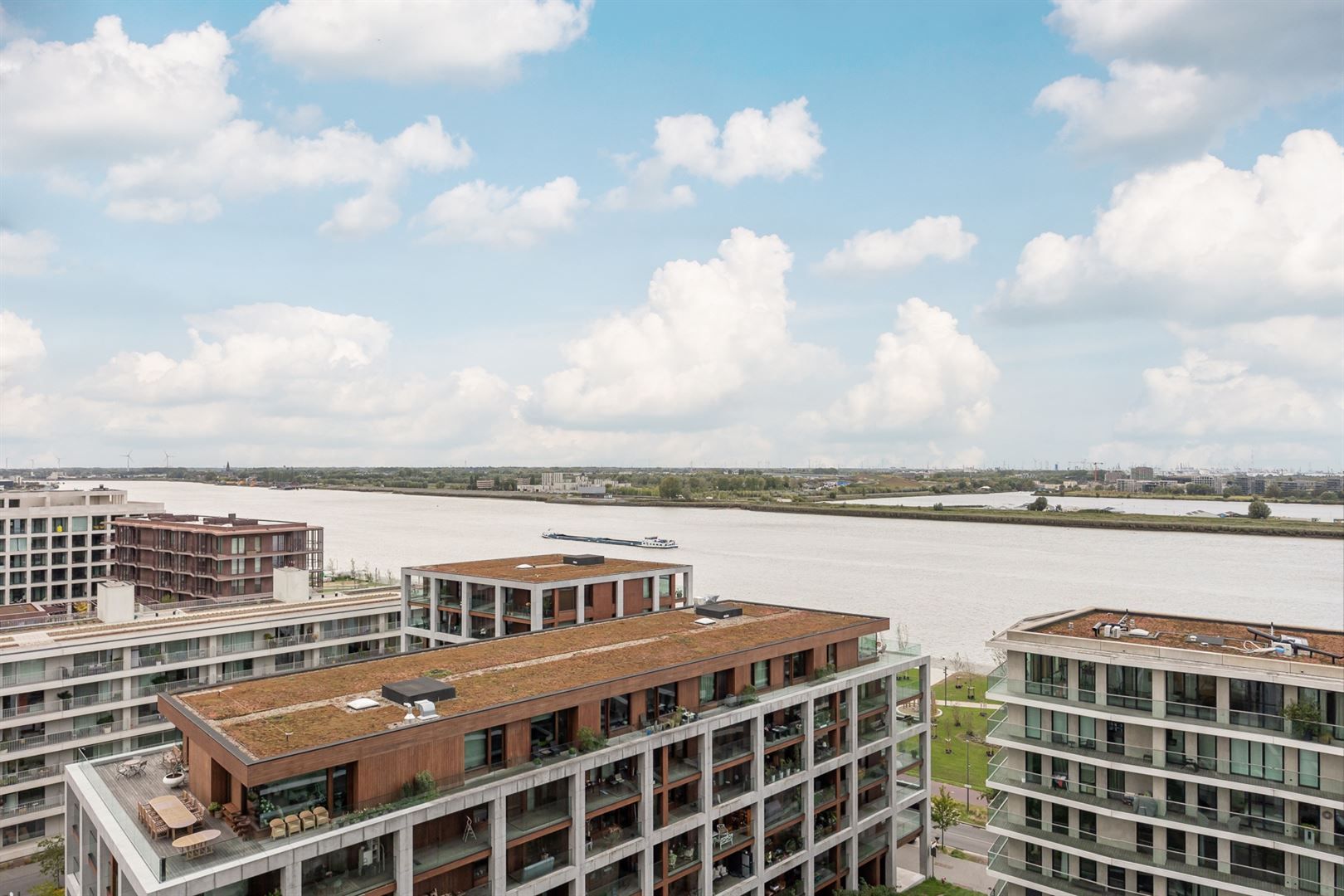 Gemeubeld Scheldezicht app met XXL-terras foto 13