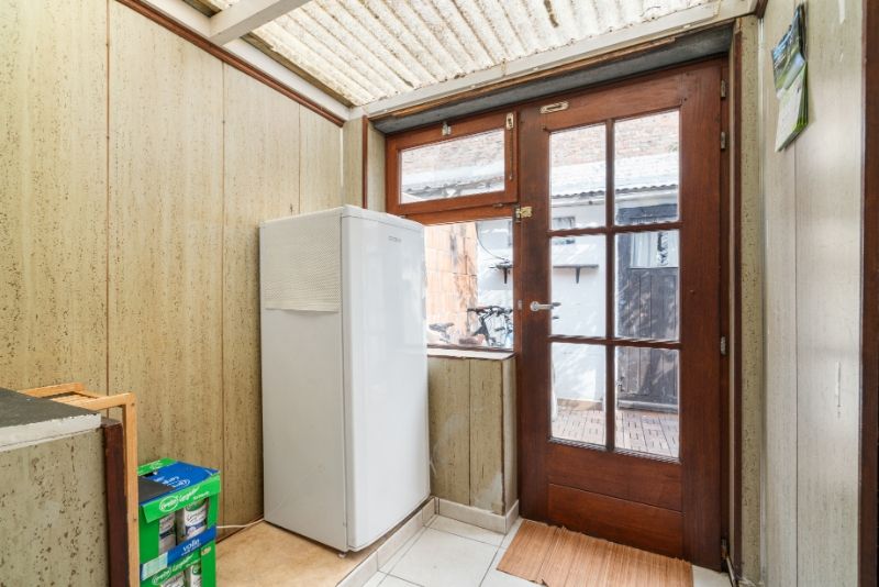 Woning aan de stadsrand foto 11