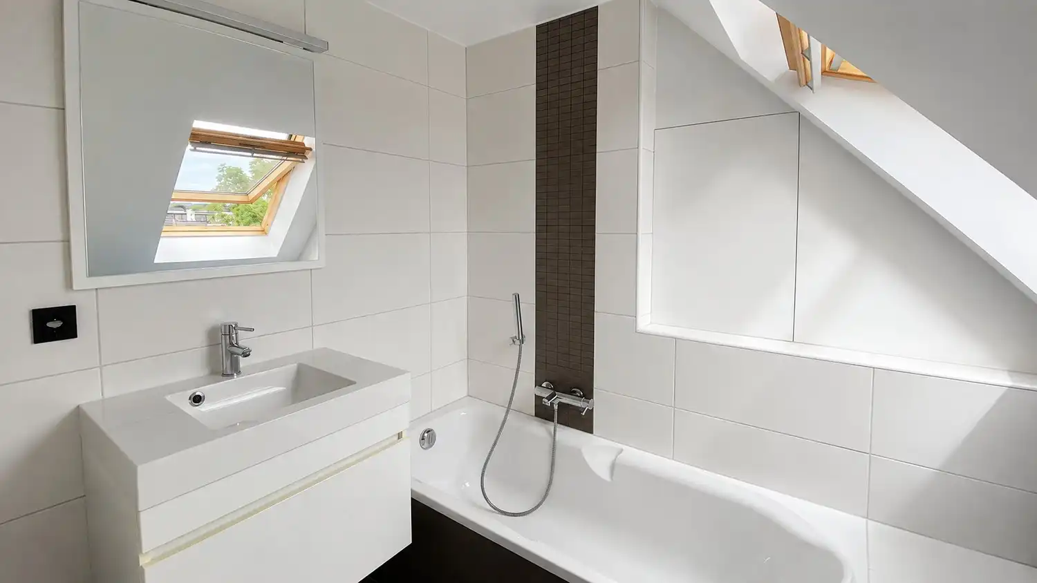 Ruim en comfortabel duplexappartement in het centrum van Lanaken foto 17