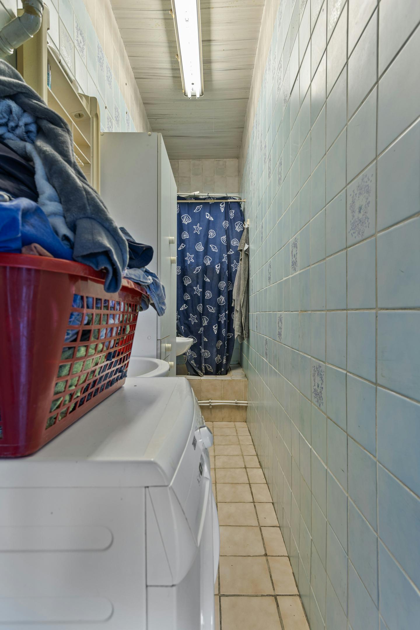 Huis te koop in Ieper met 3 kamers, tuin en garage foto 12
