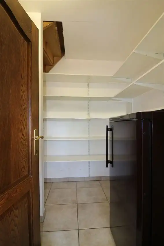 Gusting gelegen woning met 3 slp, garage en tuin foto 12