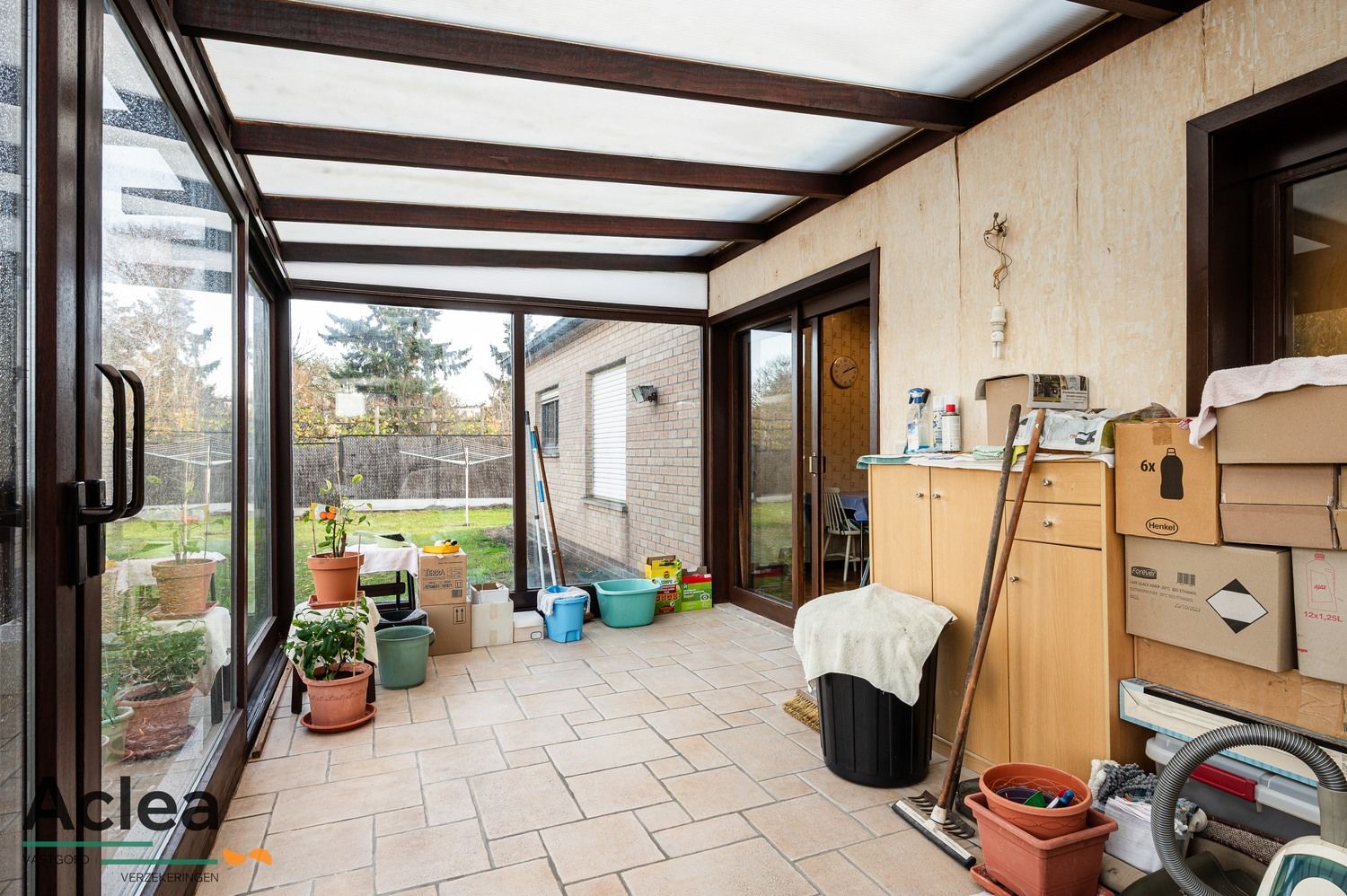 Vrijstaande woning op ruim perceel foto 12