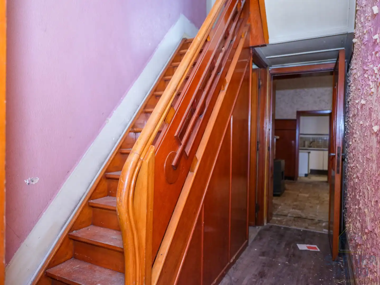 Ruime woning met 4 slaapkamers, tuin en garage in Ingelmunster foto 10