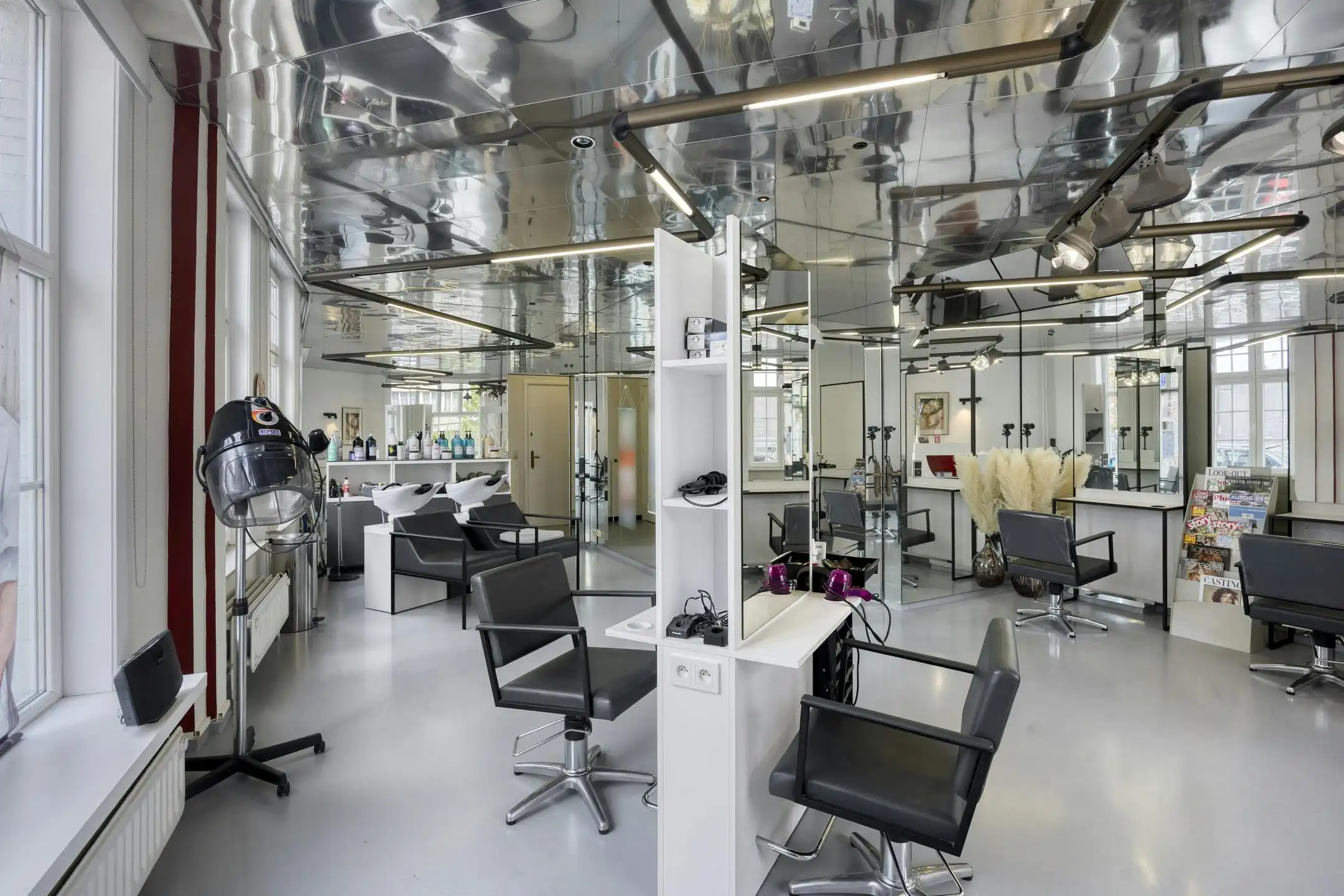 Karaktervolle driegevelwoning met commerciële ruimte in hartje Vilvoorde foto 8