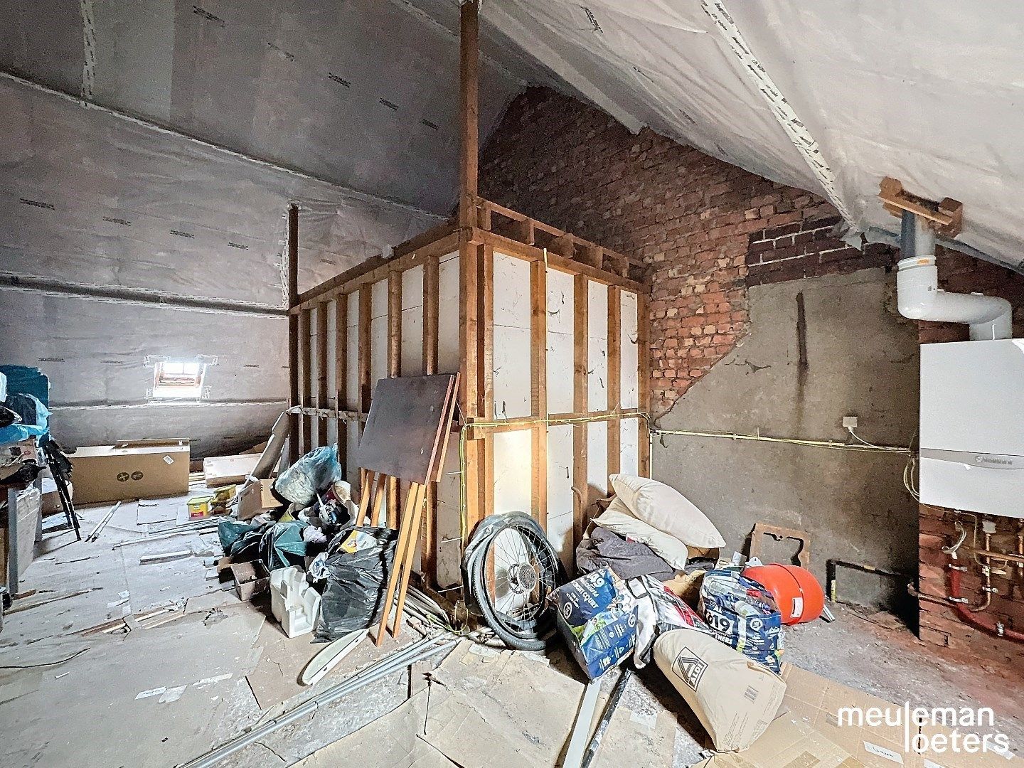 Opbrengsteigendom met tuin aan rand van Brugge foto 20