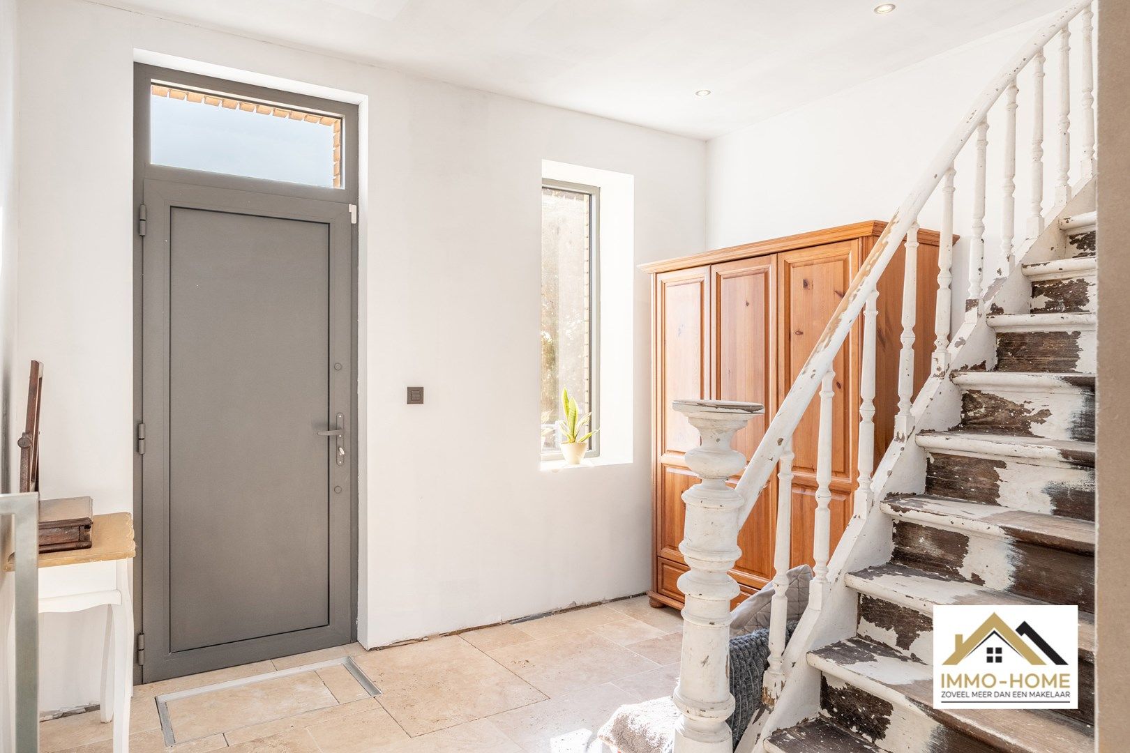 Recent gerenoveerde woning met magazijn en atelier-ruimte  foto 9