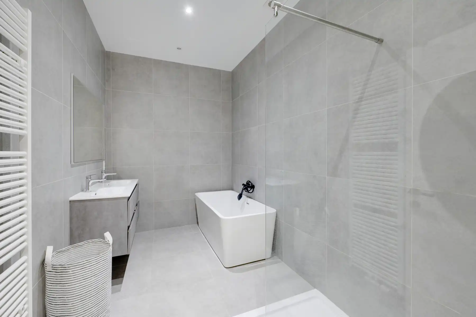 Instapklaar gelijkvloers appartement met grote buitenruimte foto 7