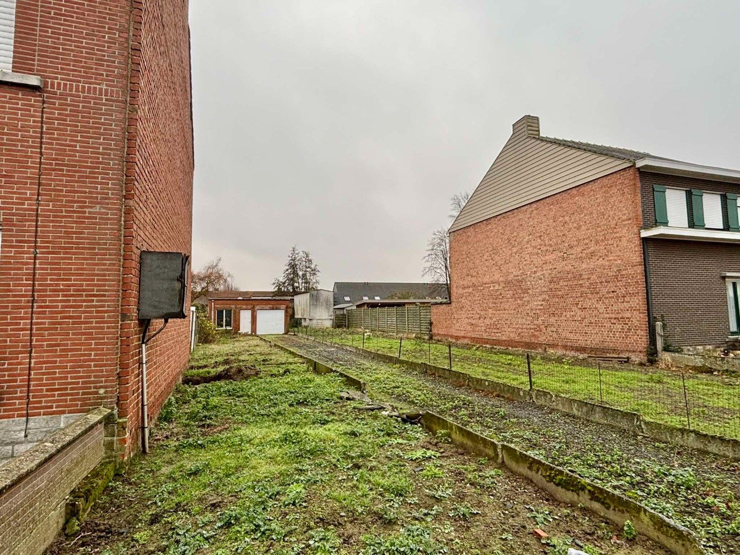 INTERESSANTE BETAALBARE BOUWGROND (270M²) IN RESIDENTIELE WIJK foto 8