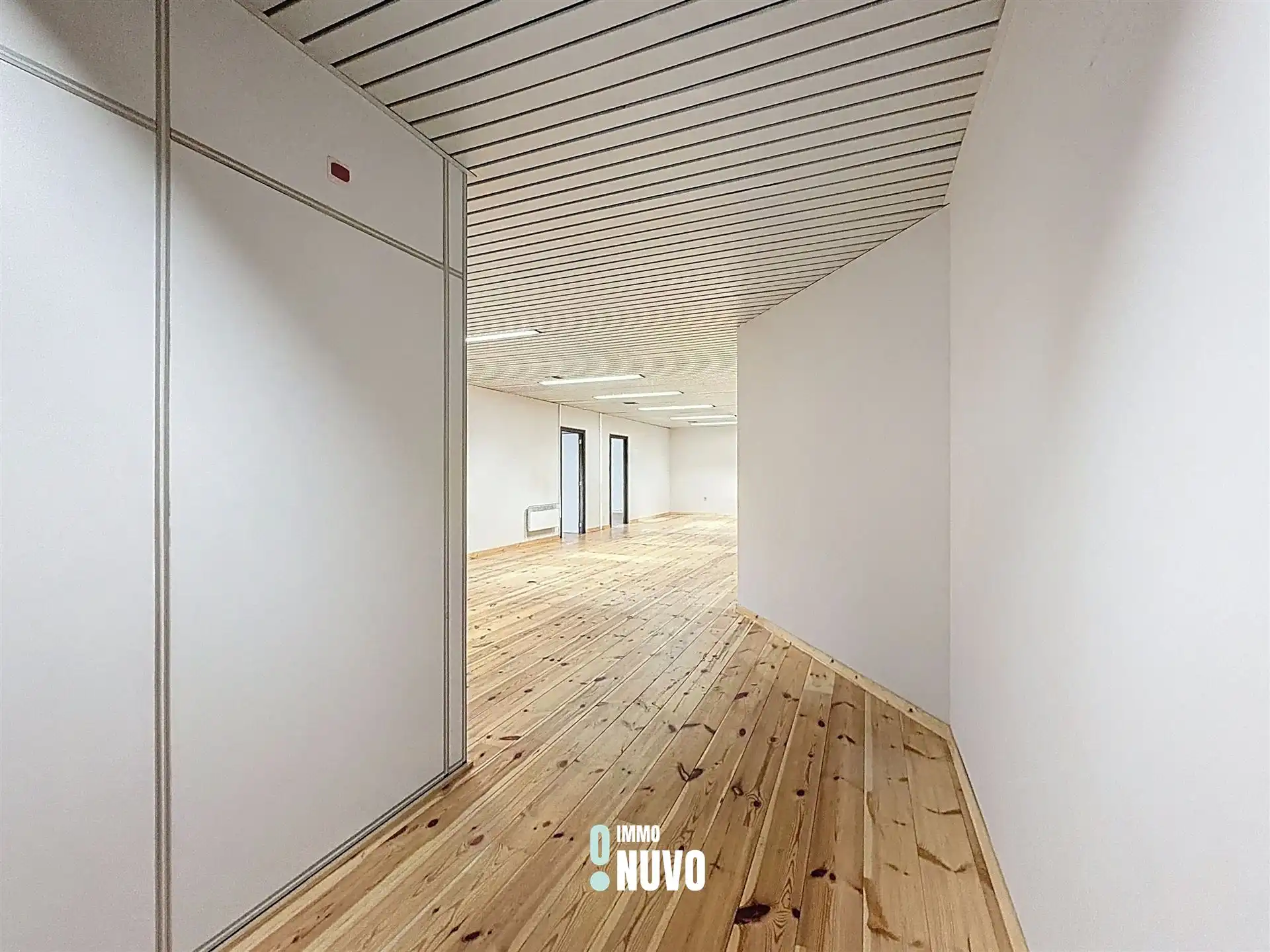 Burelen foto {{pictureIndex}}