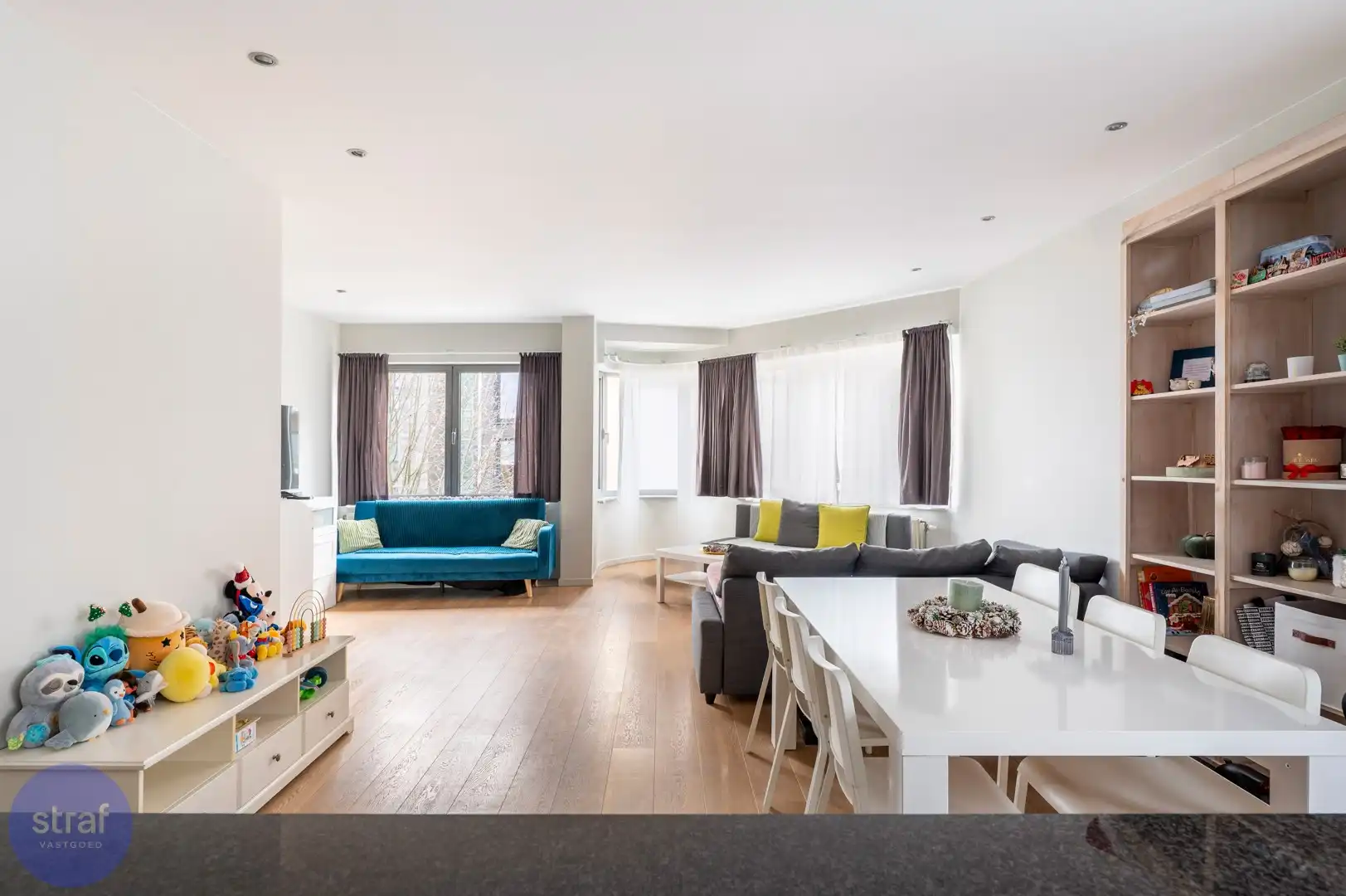 Cozy 2-slaapkamerappartement met Scheldezicht in Sint-Andries foto 2