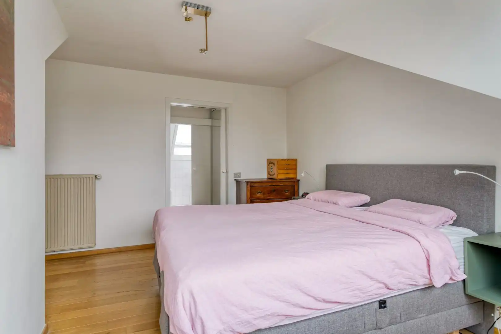 Prachtige, unieke woning met mooie tuin in het centrum van Wevelgem! foto 16