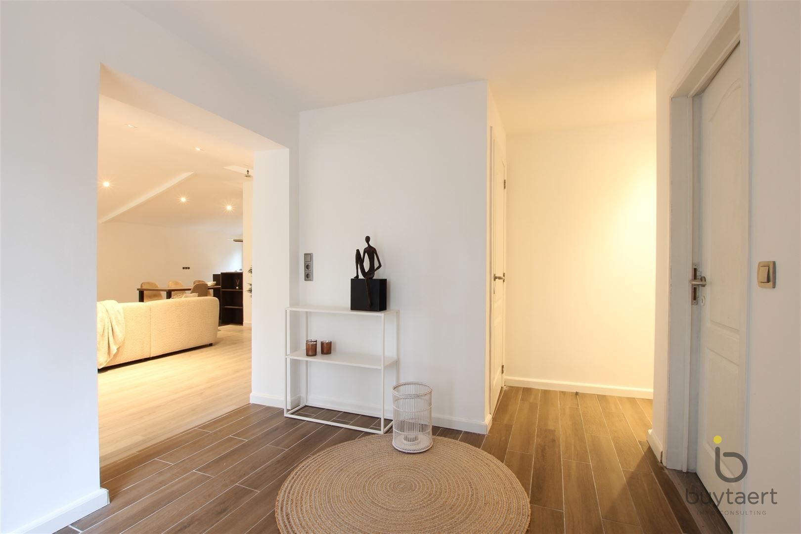 Vrijstaande gelijkvloerse woning midden in het groen te Schilde foto 4