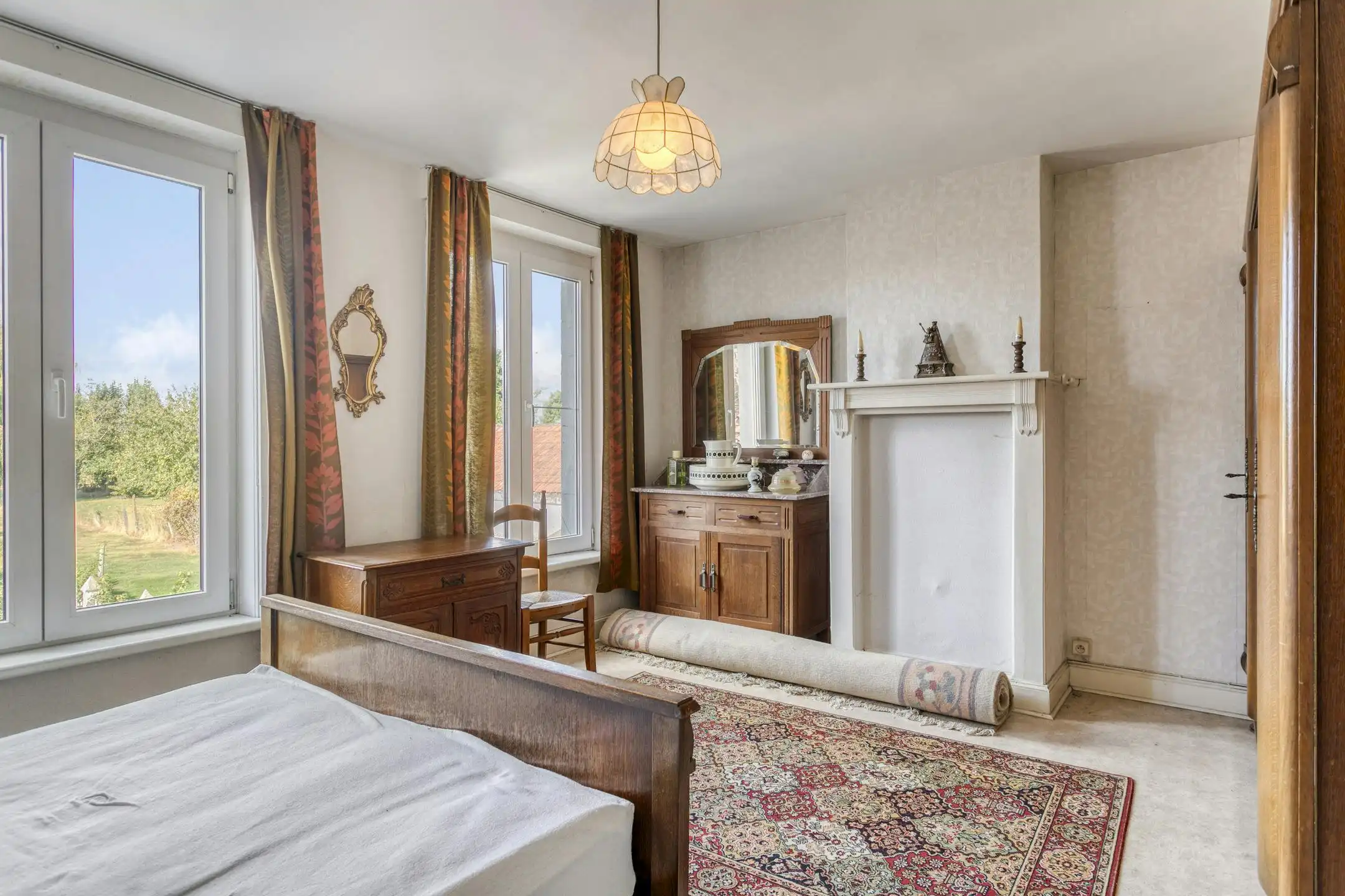 Karaktervol huis met zonnige tuin, 3 slaapkamers én garage met uitweg foto 14