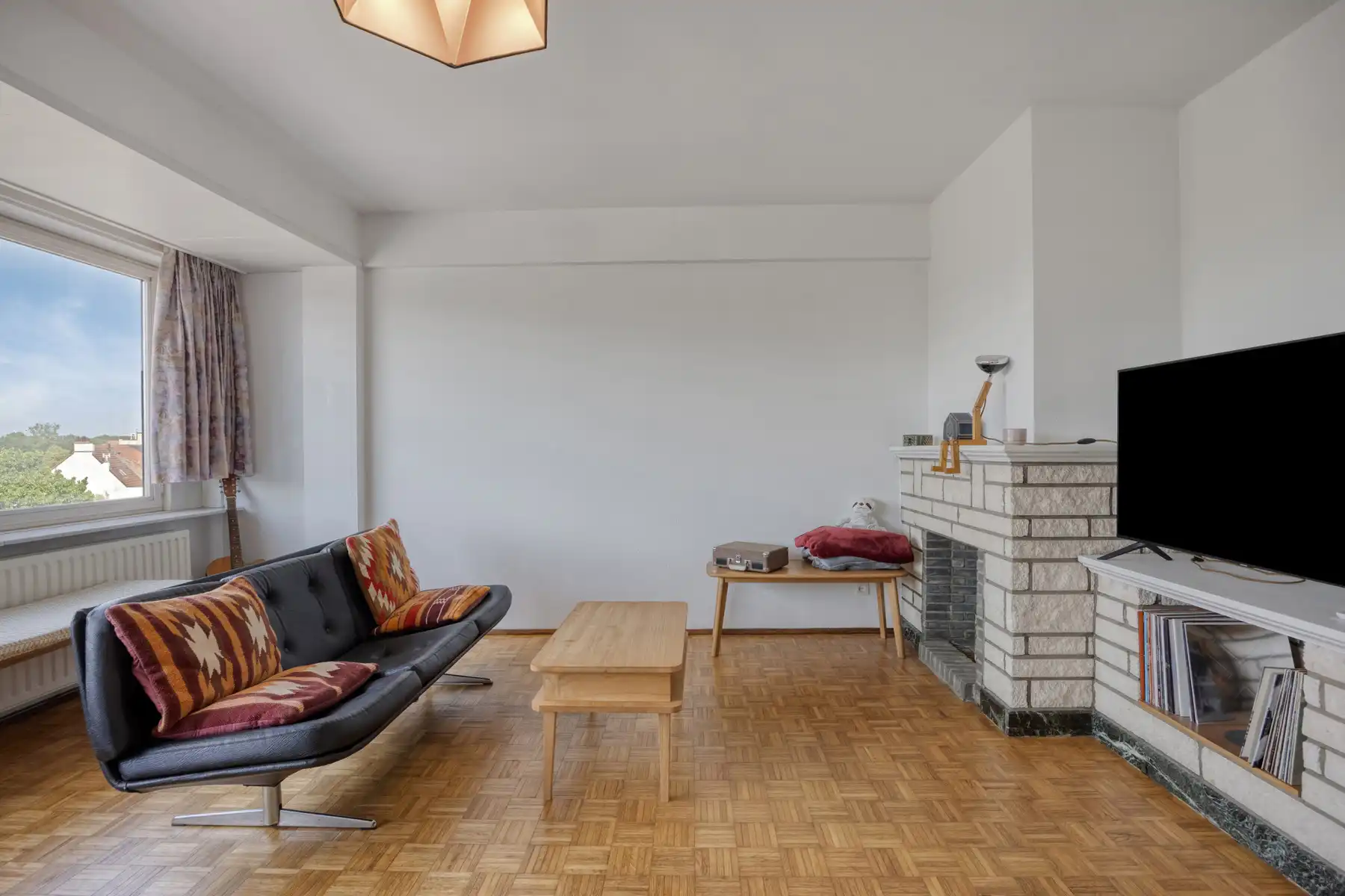 Instapklaar appartement met 1 slaapkamer en terras! foto 9