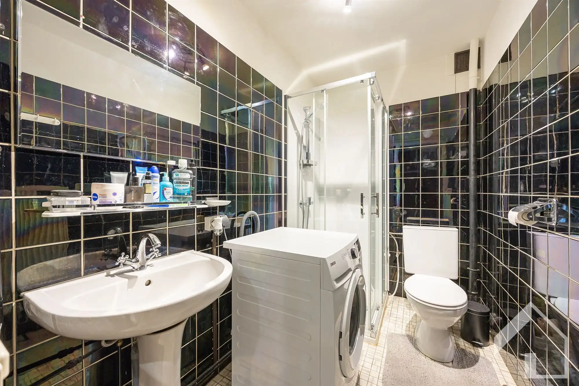 Appartement 2e verdieping + staanplaats foto 12