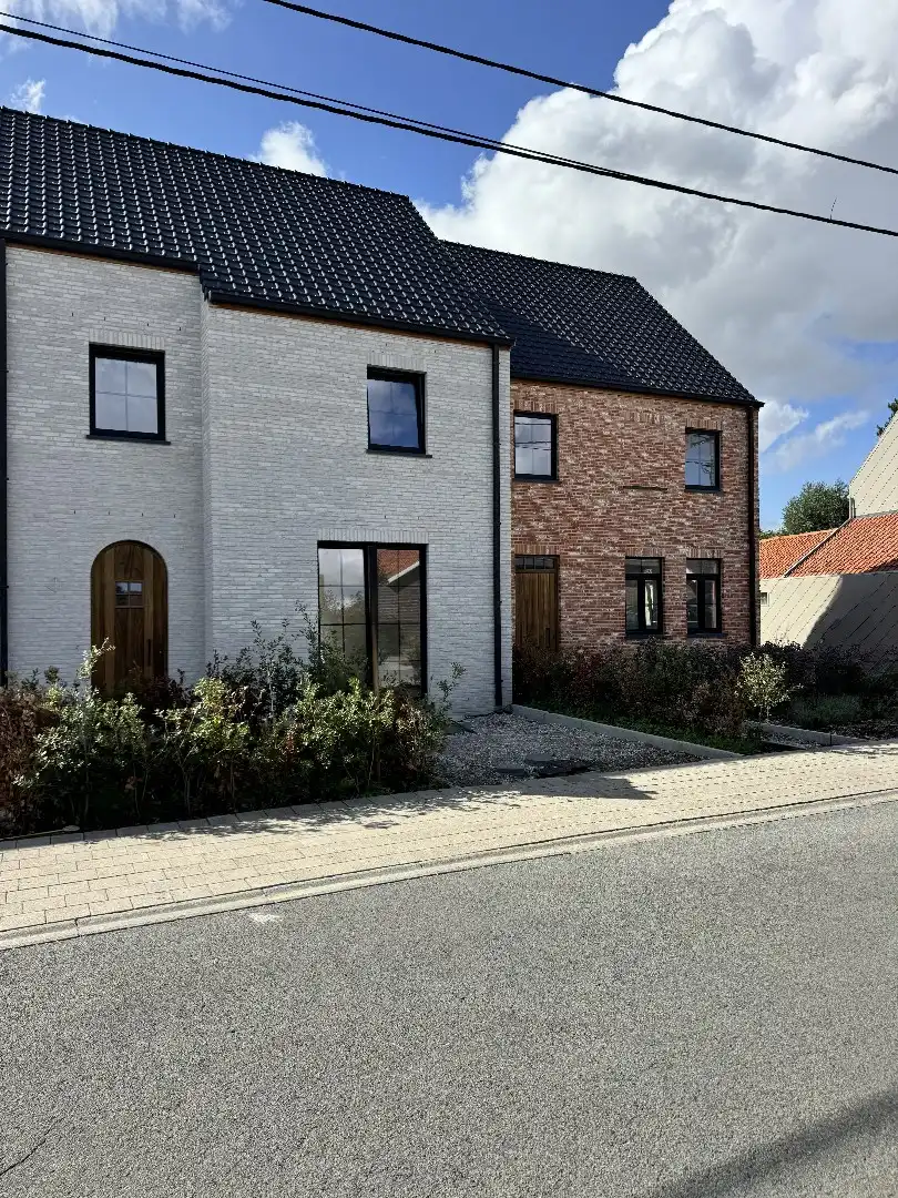 Energiezuinige landelijke woning te Koekelare foto 2