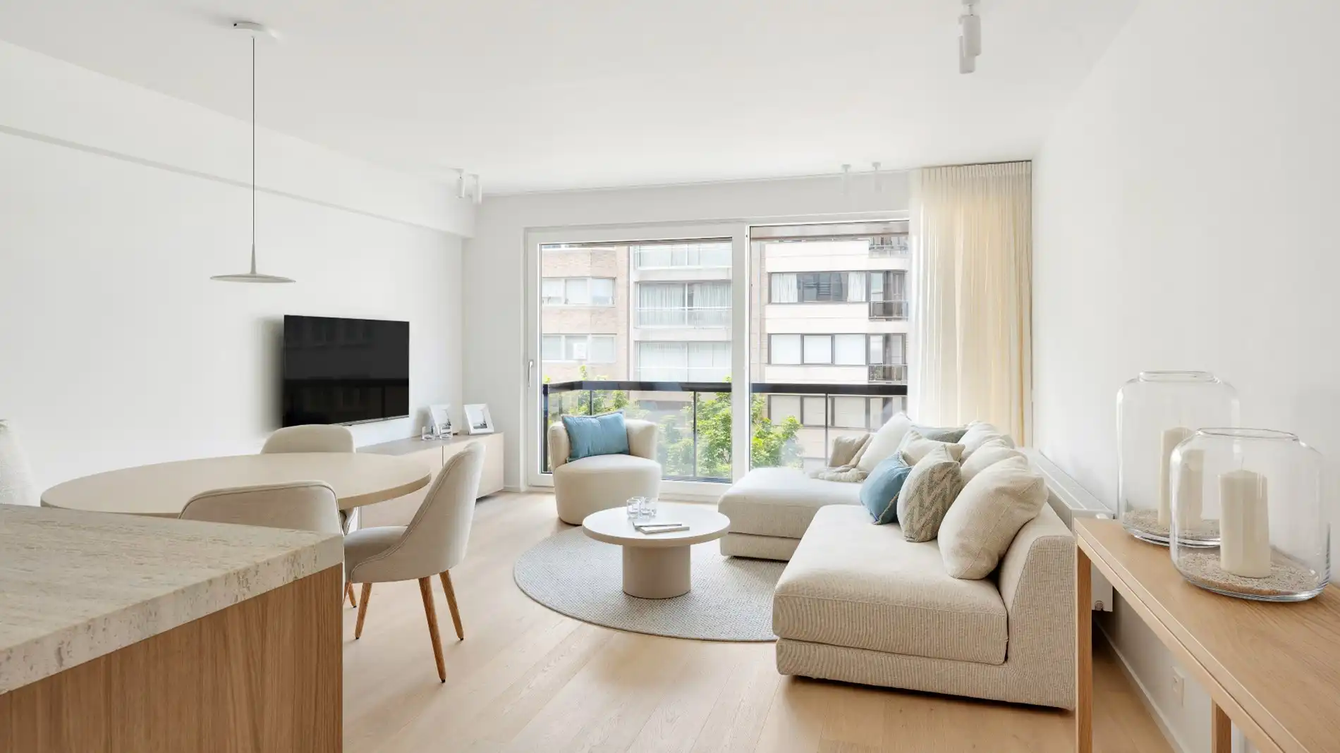 Subliem gerenoveerd appartement in centrum Knokke foto 9