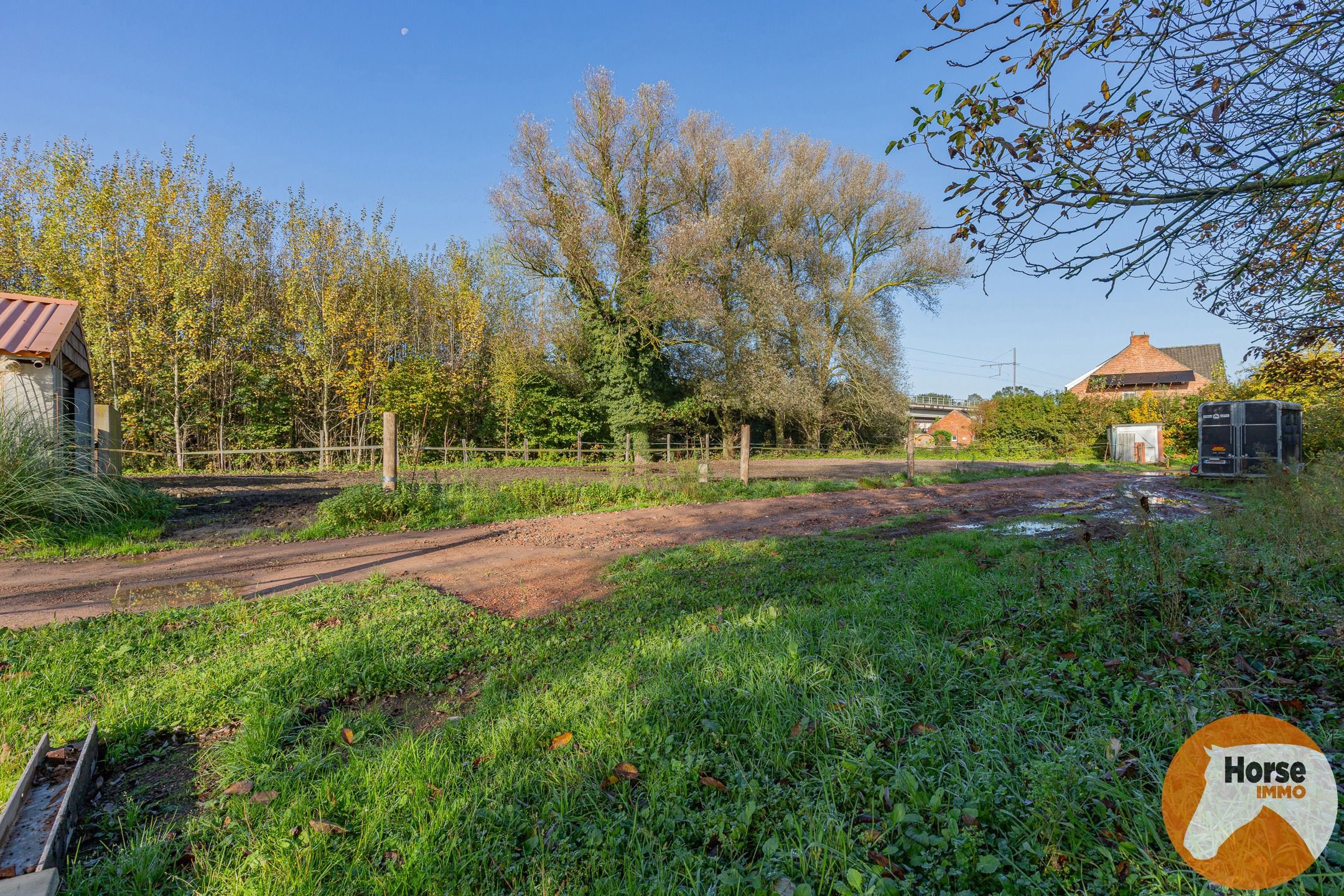 DENDERMONDE - Woning met stallen foto 6