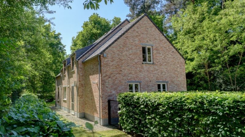 Instapklare villa van 265m² in pastorale stijl op 11 are 93 ca met mooie tuin foto 20