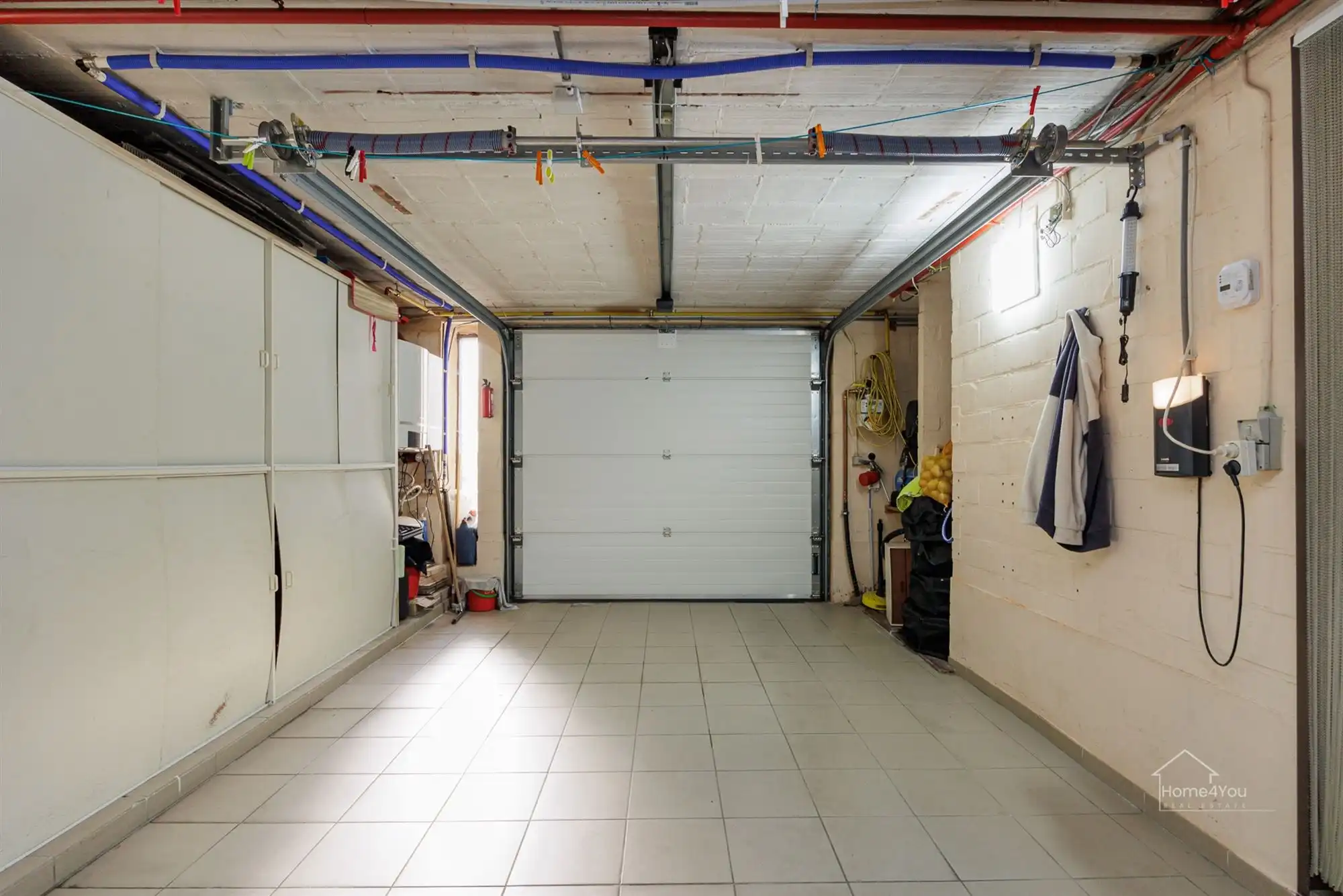 Ruime gezinswoning met 5 slaapkamers en tuin foto 26