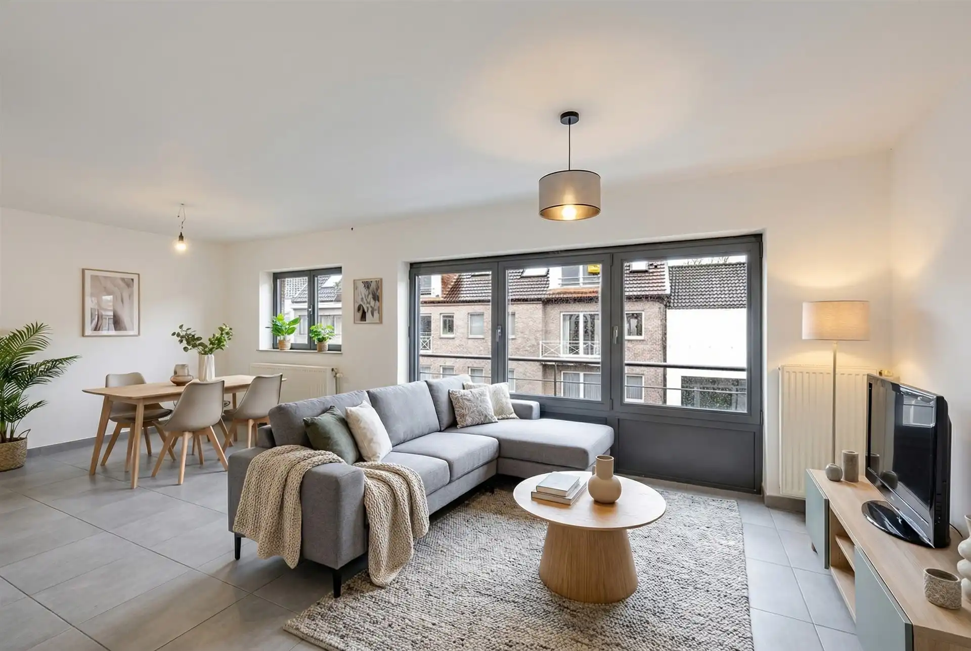 Recent instapklaar appartement in kleinschalige residentie foto 3