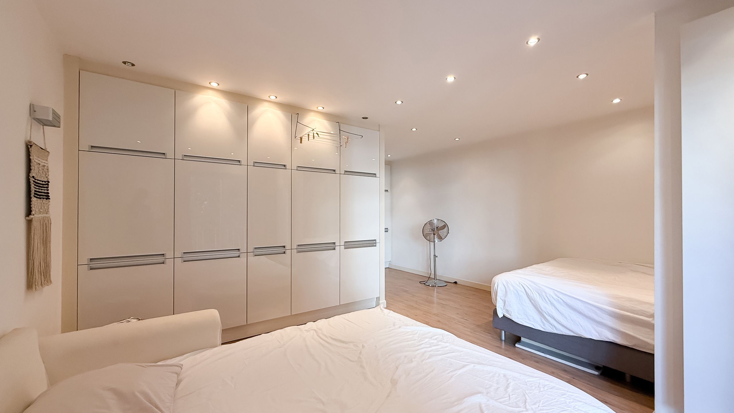 Ruim 1-slaapkamerappartement op toplocatie Kustlaan – Zoute foto 14