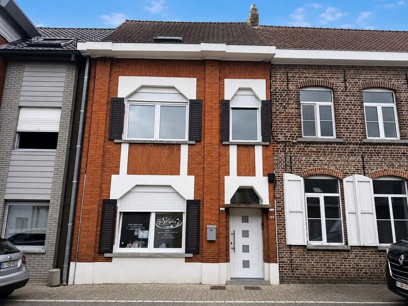 Gerenoveerde woning met 4 slaapkamers en praktijkruimte foto 23