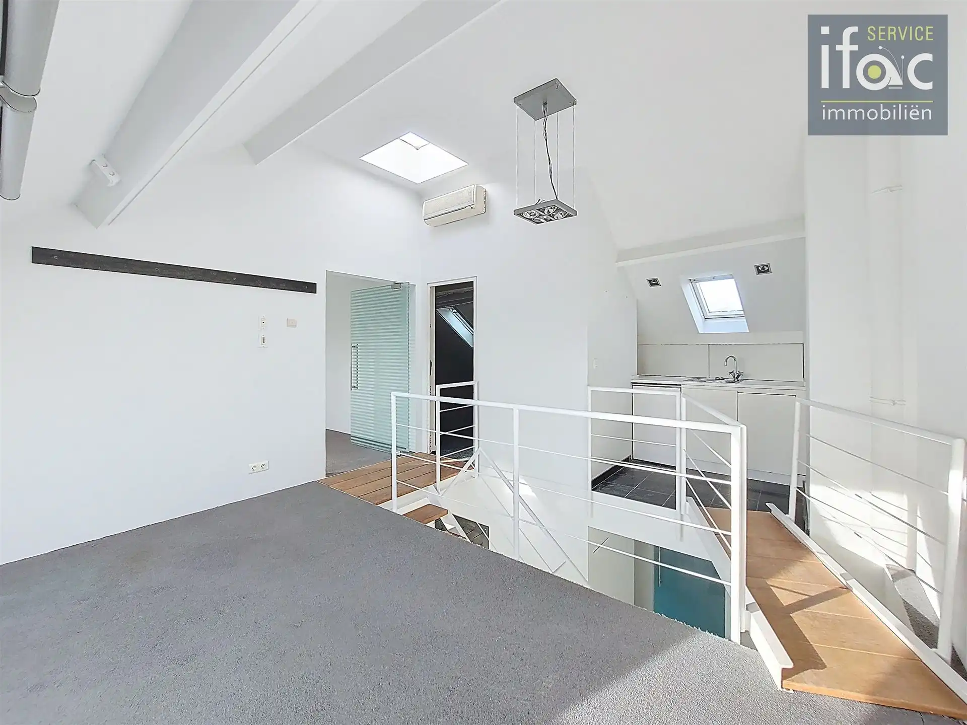 Luxe duplexappartement met zuidgericht terras in het centrum foto 12