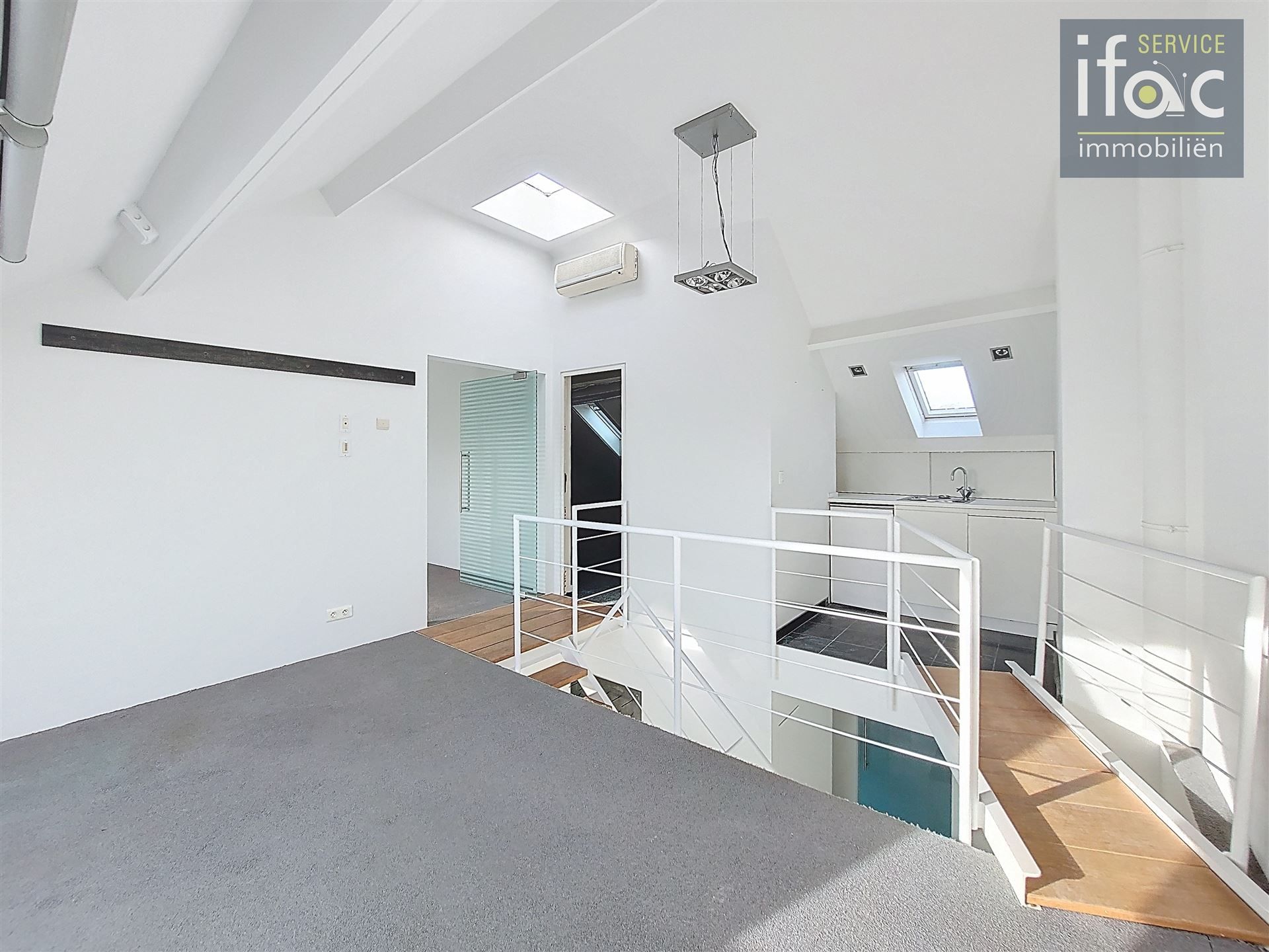 Luxe duplexappartement met zuidgericht terras in het centrum foto 12