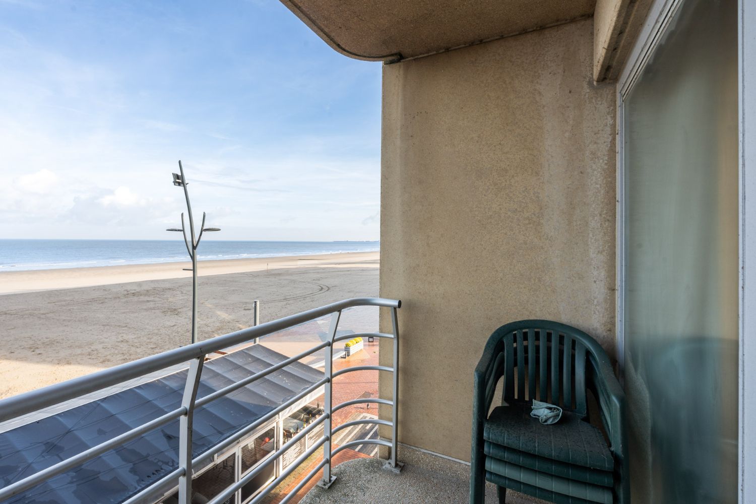 Eén slaapkamer appartement met frontaal zeezicht foto 13