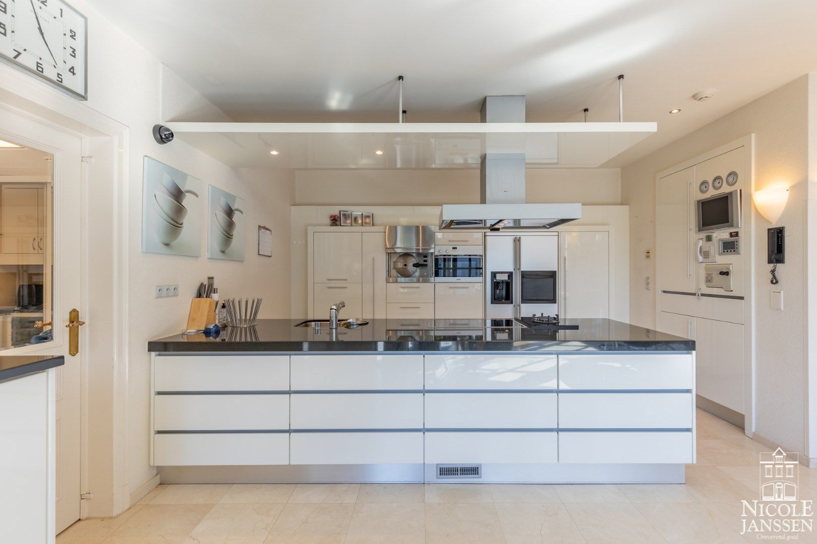 Royale villa in residentiële buurt  foto 6