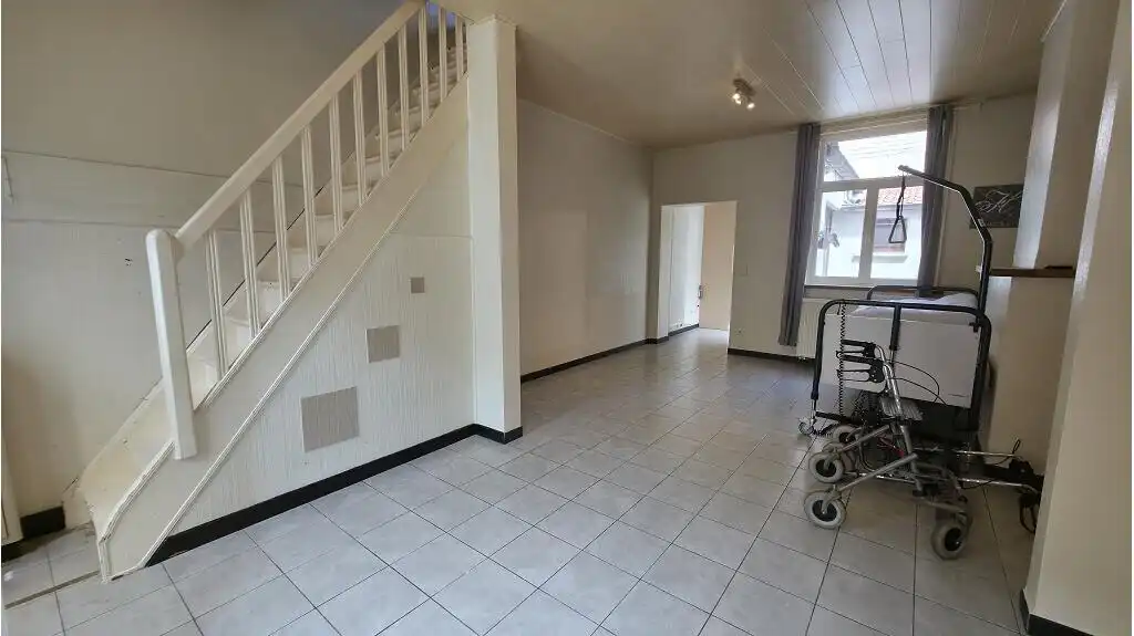 Comfortabele 3-slaapkamerwoning met Terras te koop in Brugge foto 2