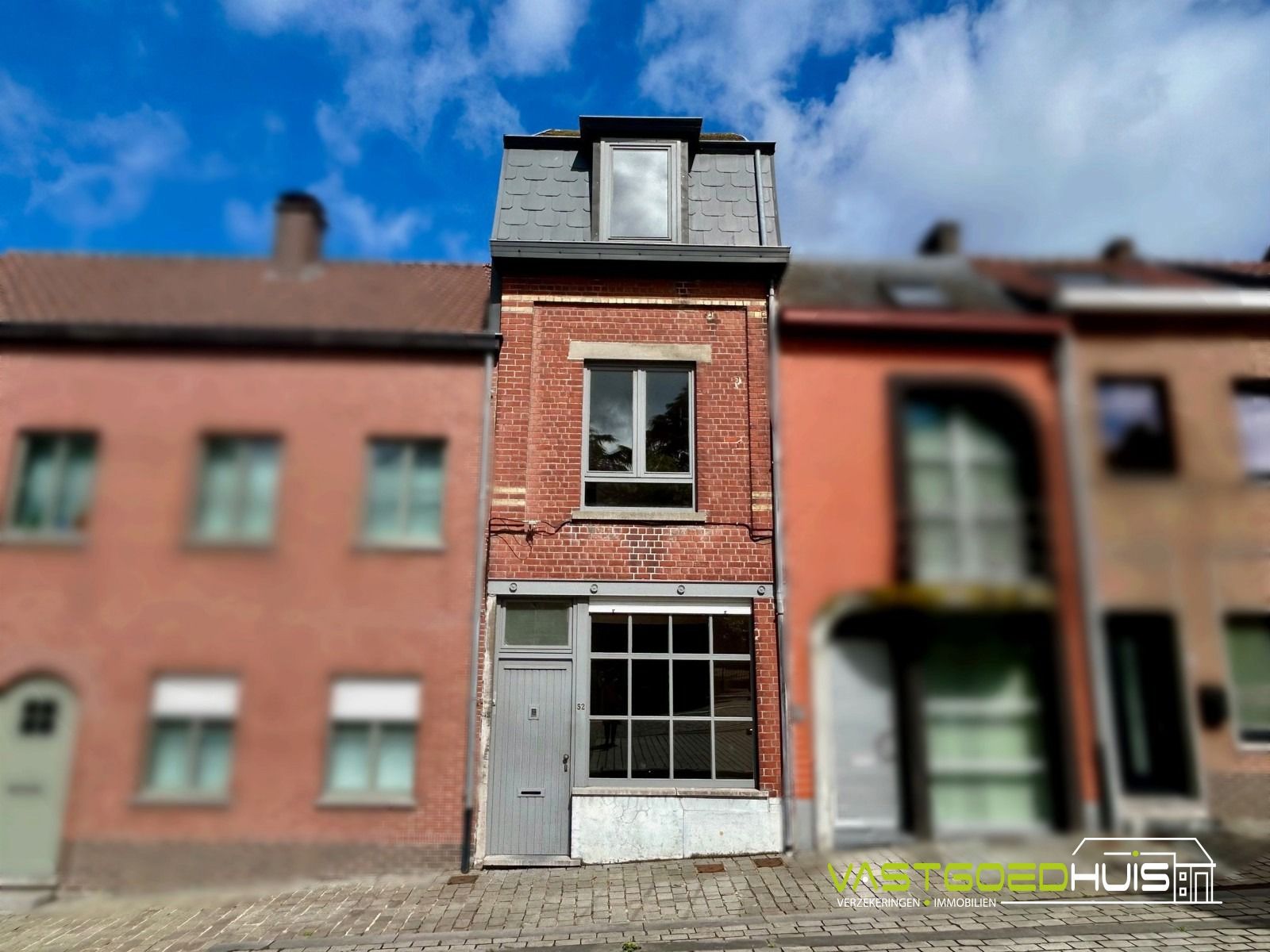 Vernieuwde stadswoning met 3 slaapkamers foto 28