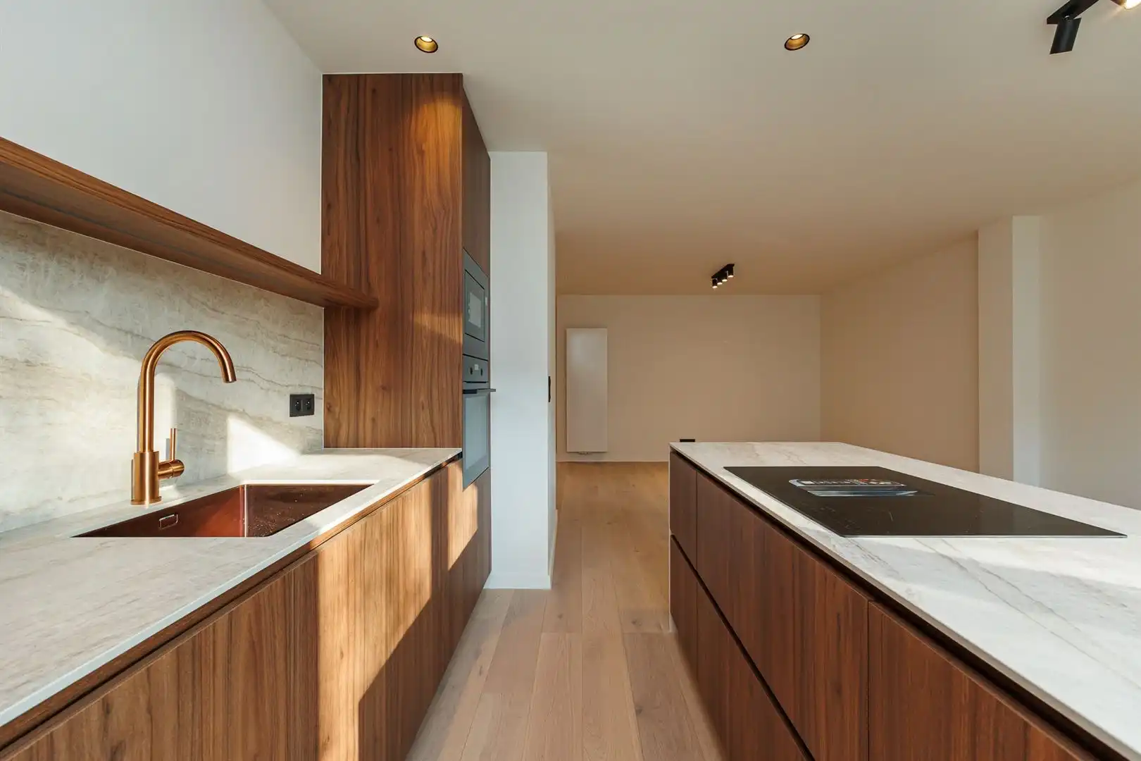 Gerenoveerd appartement met tuin en fietsenberging foto 5