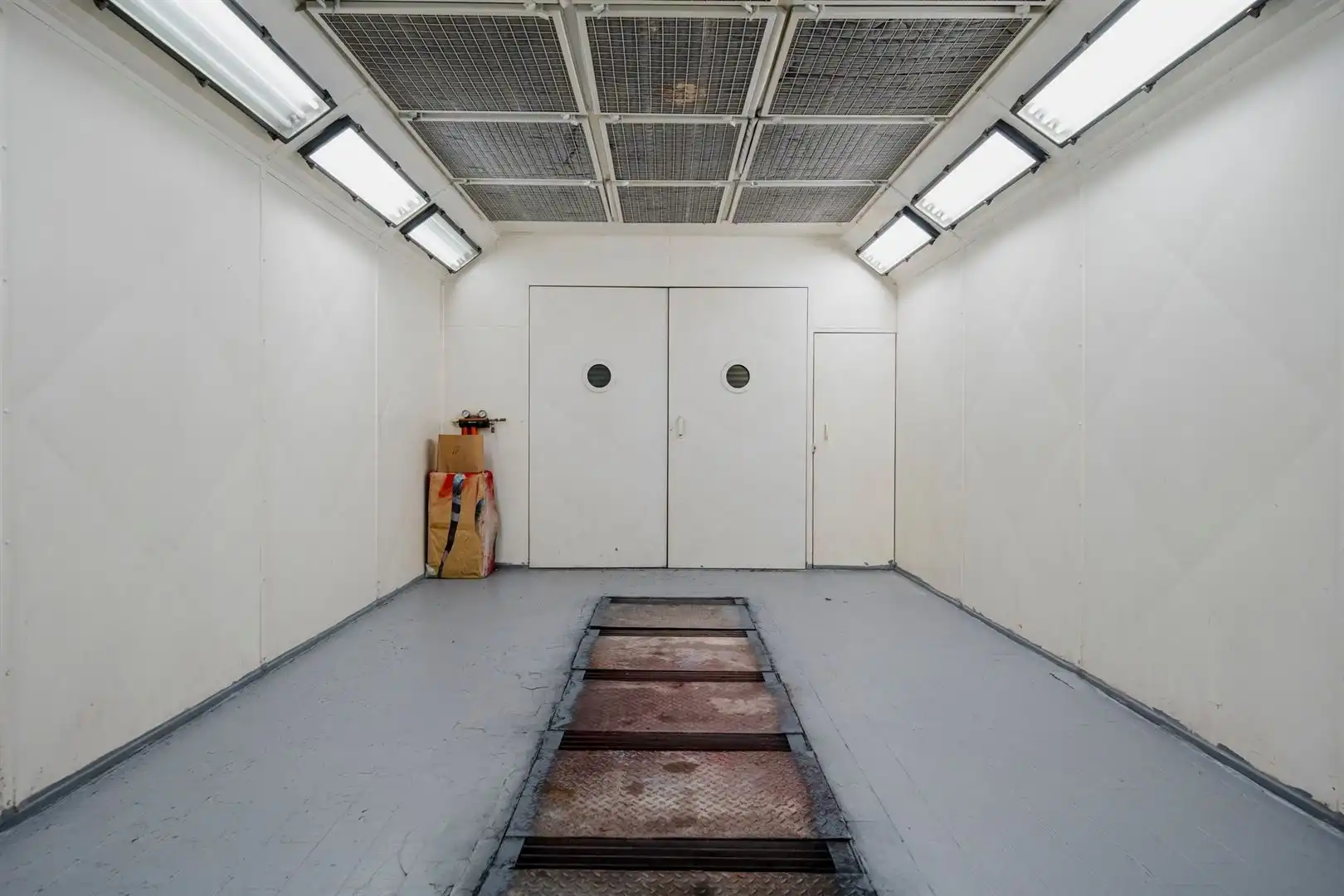 Functionele werkplaats/garage met uitstekende bereikbaarheid  foto 10