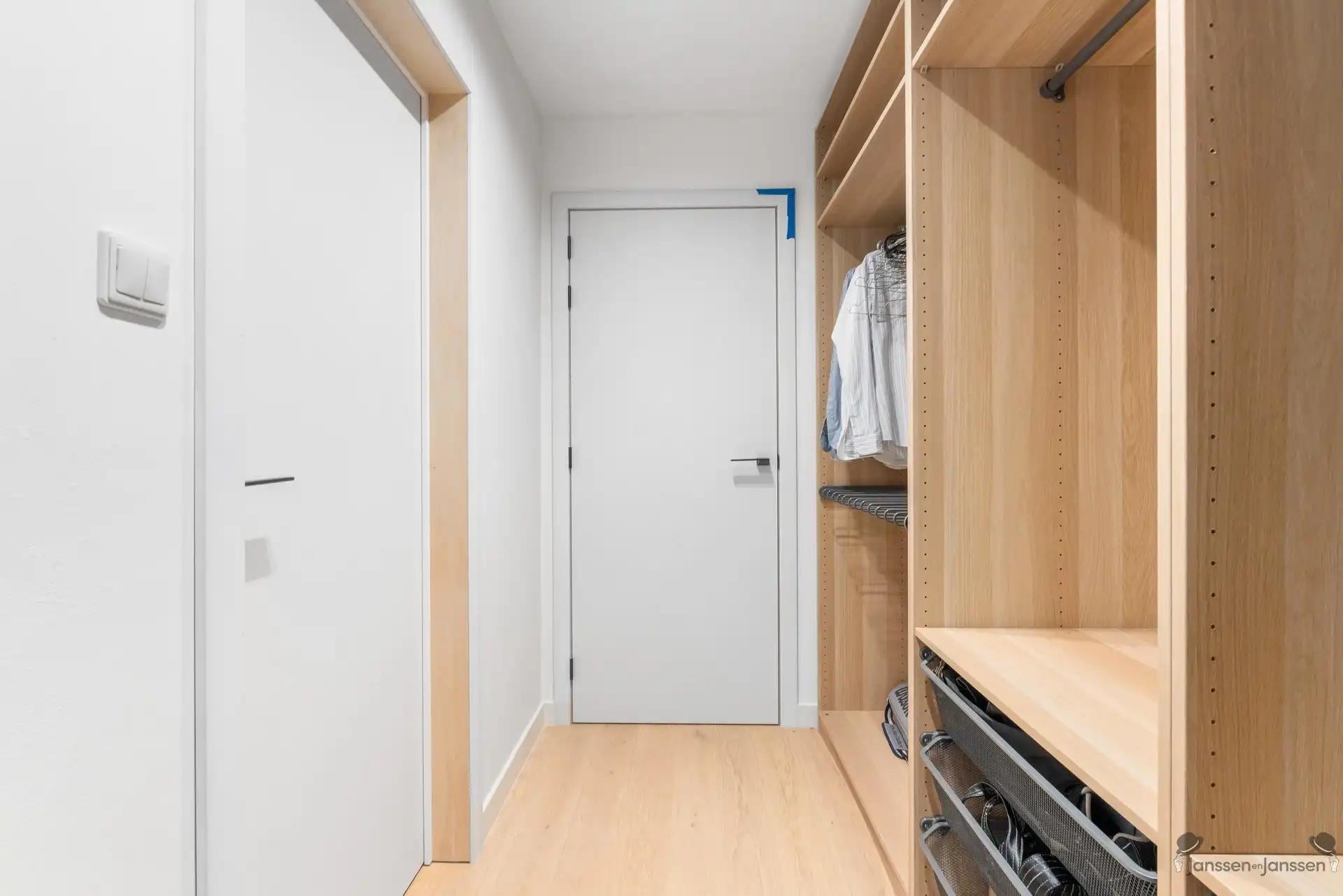 Unieke landelijk-moderne villa met adembenemend uitzicht aan Troostembergbos foto 17