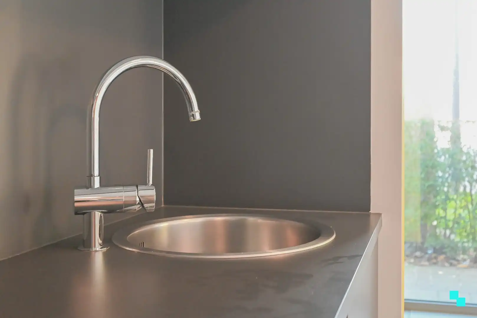 Centraal gelegen kantoorruimte foto 3