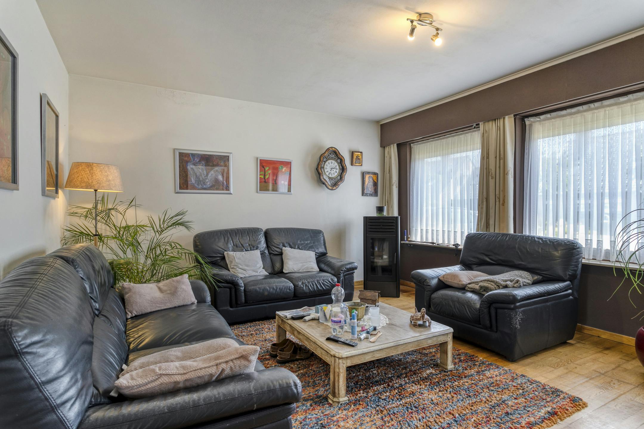 Halfopen huis met 3 kamers te koop in Deerlijk foto 3